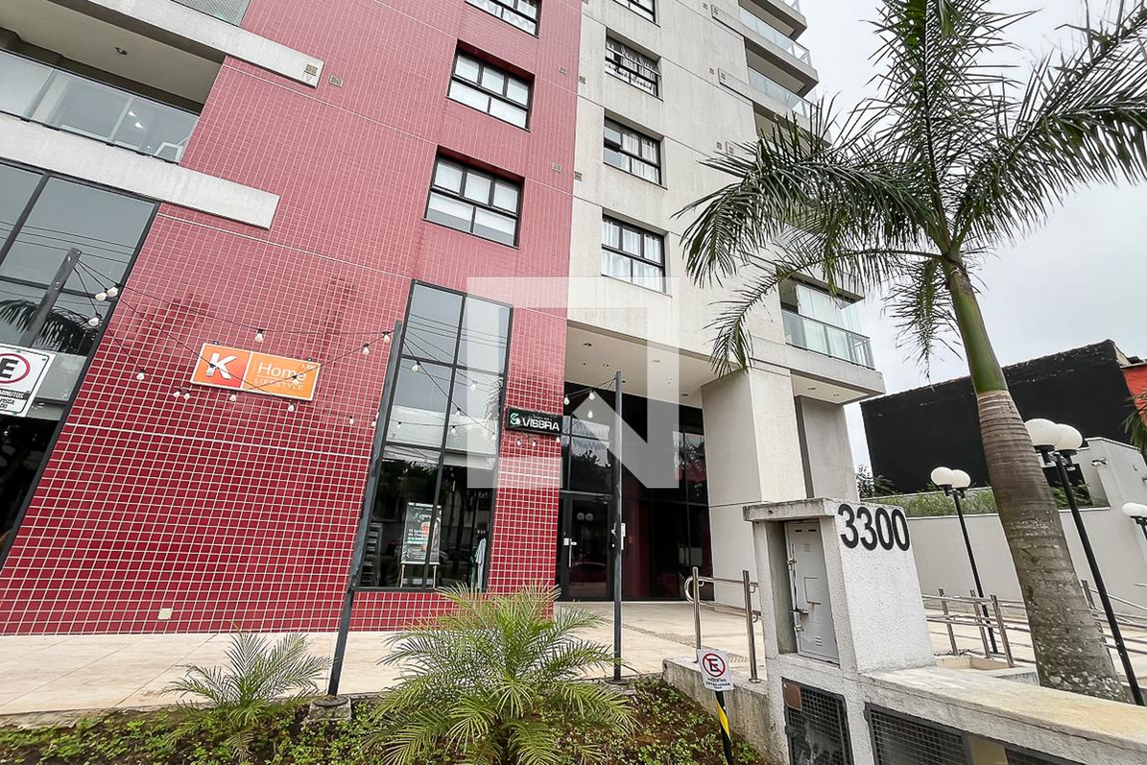 Fachada Condomínio em Avenida Presidente Kennedy, 330