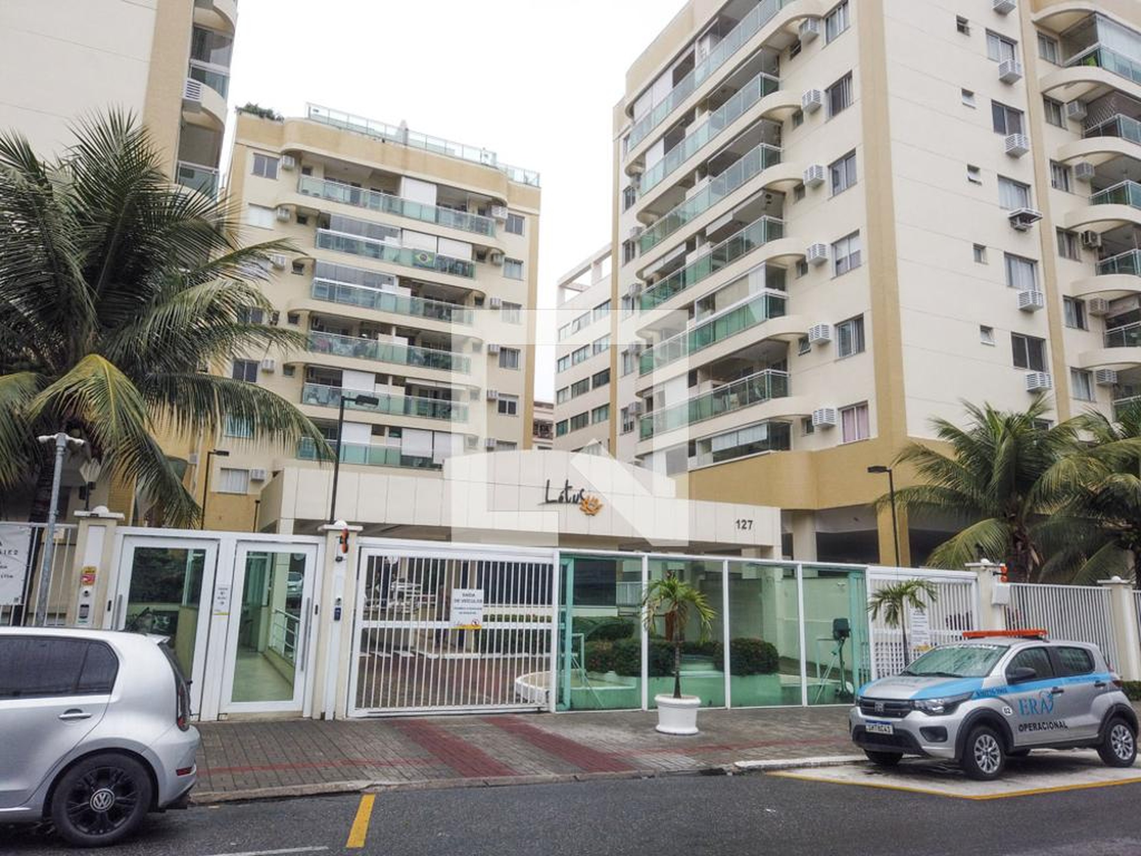 Fachada do Condomínio Condomínio Lótus Residencial