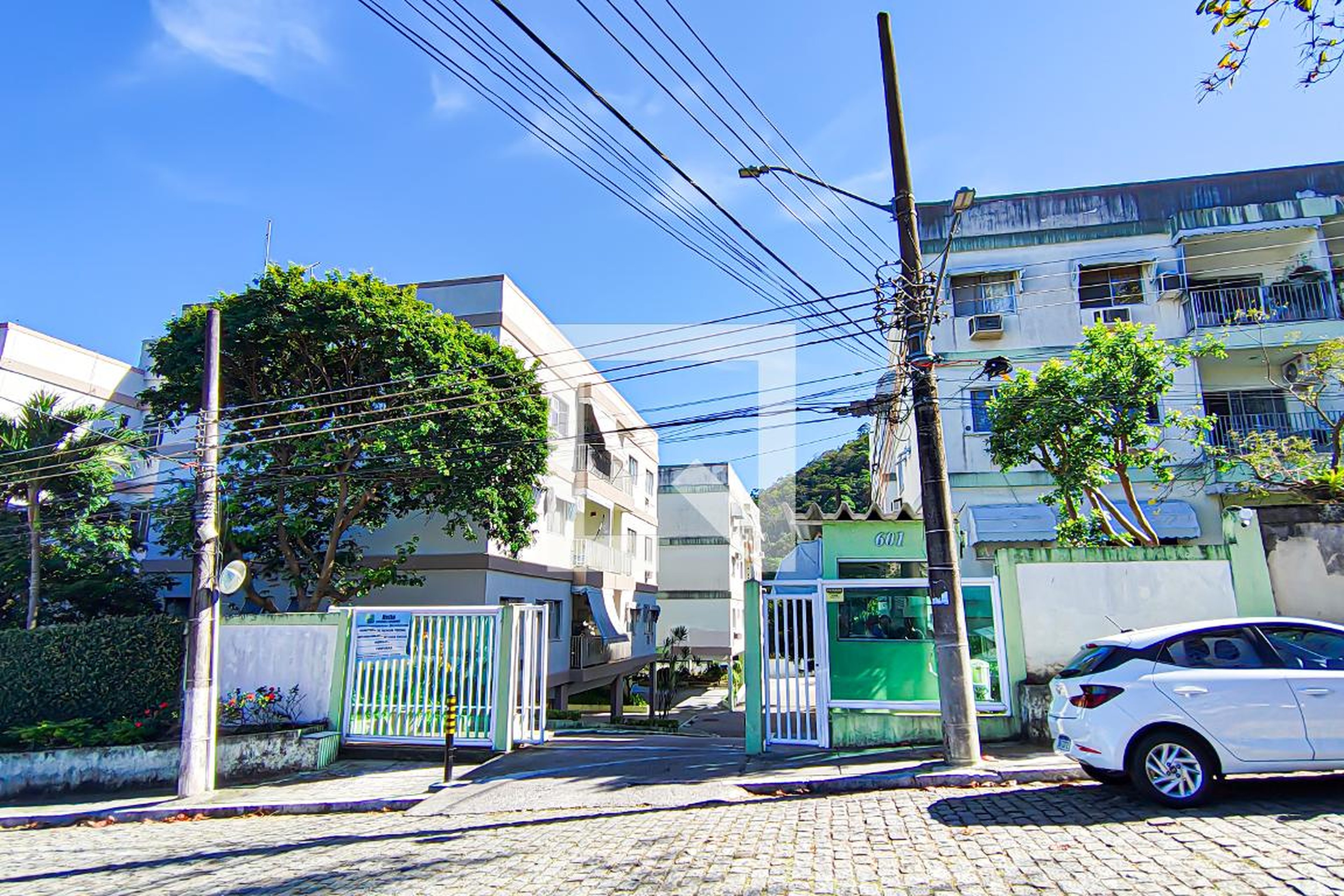 Fachada Condomínio Escuna