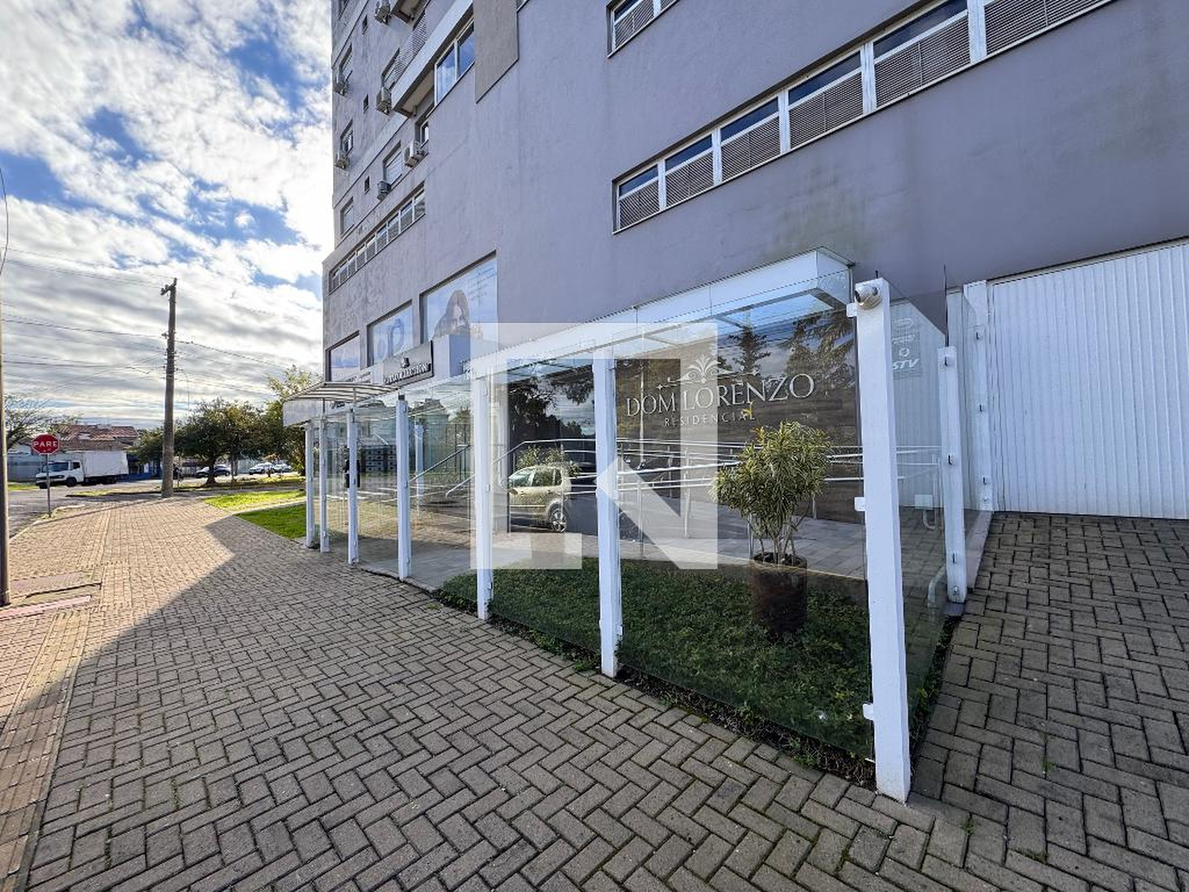 Fachada Condomínio em Rua João Streit, 515