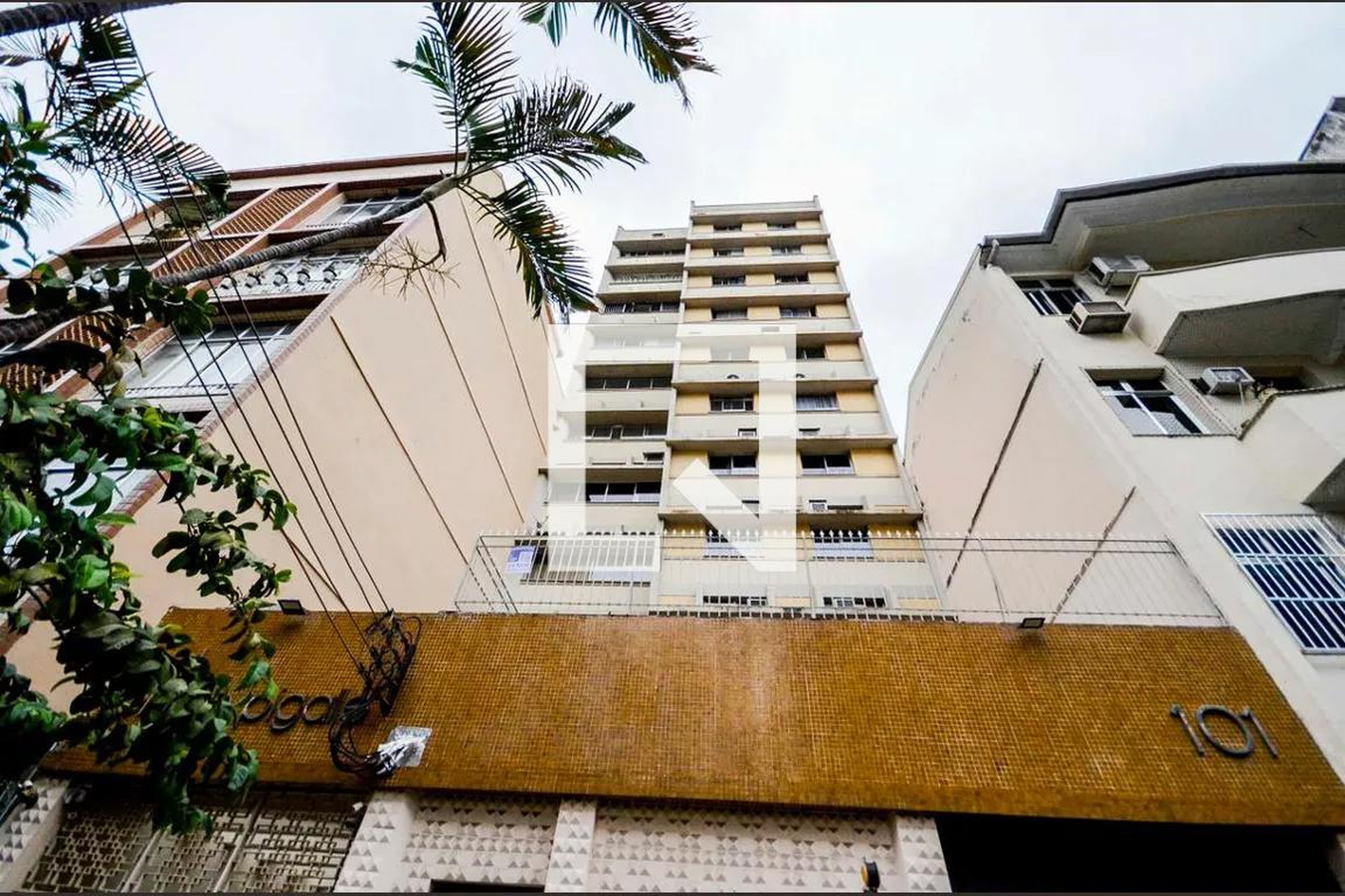 Fachada Edifício Place Pigalle