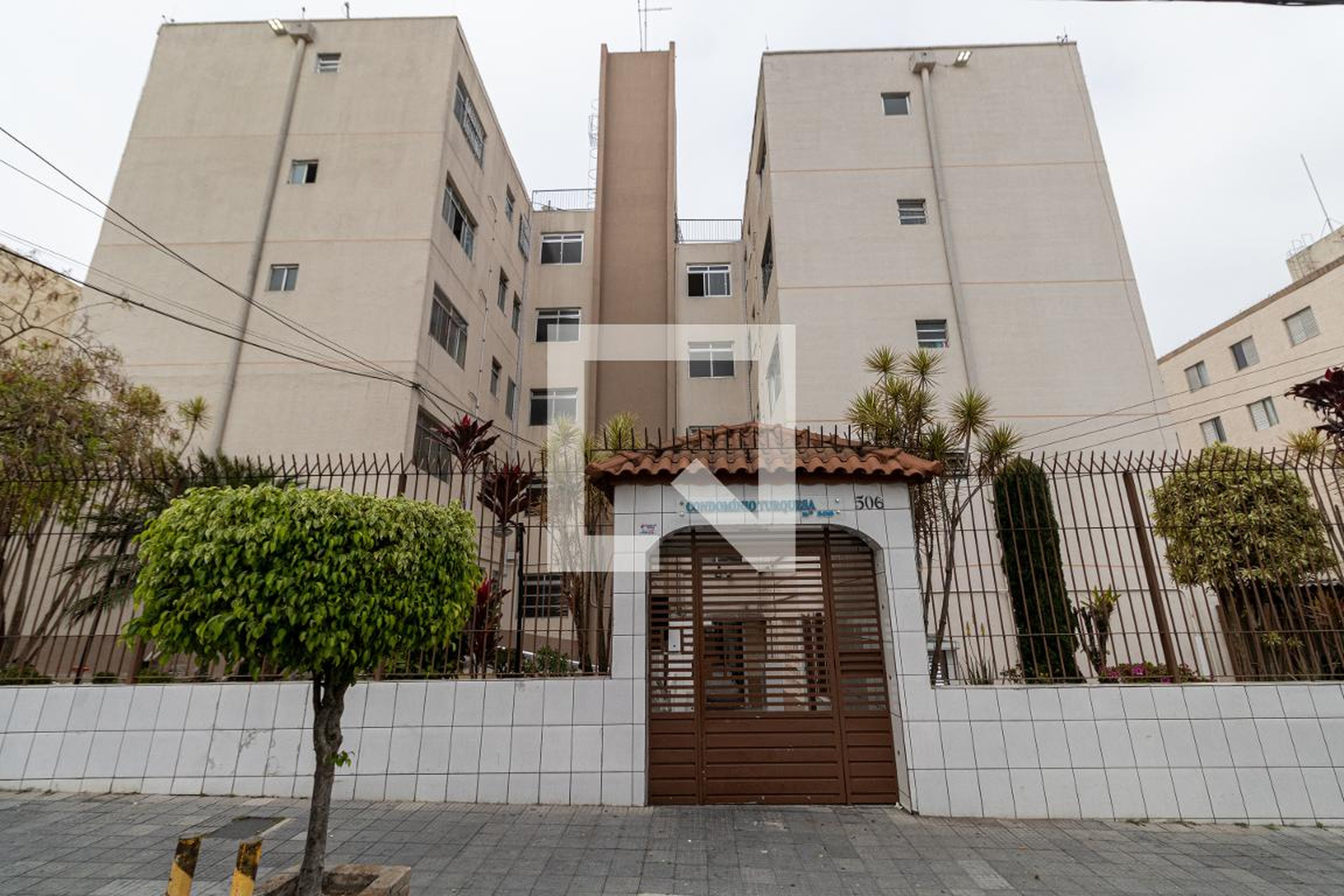 Fachada Condomínio em Avenida Waldemar Tietz, 506