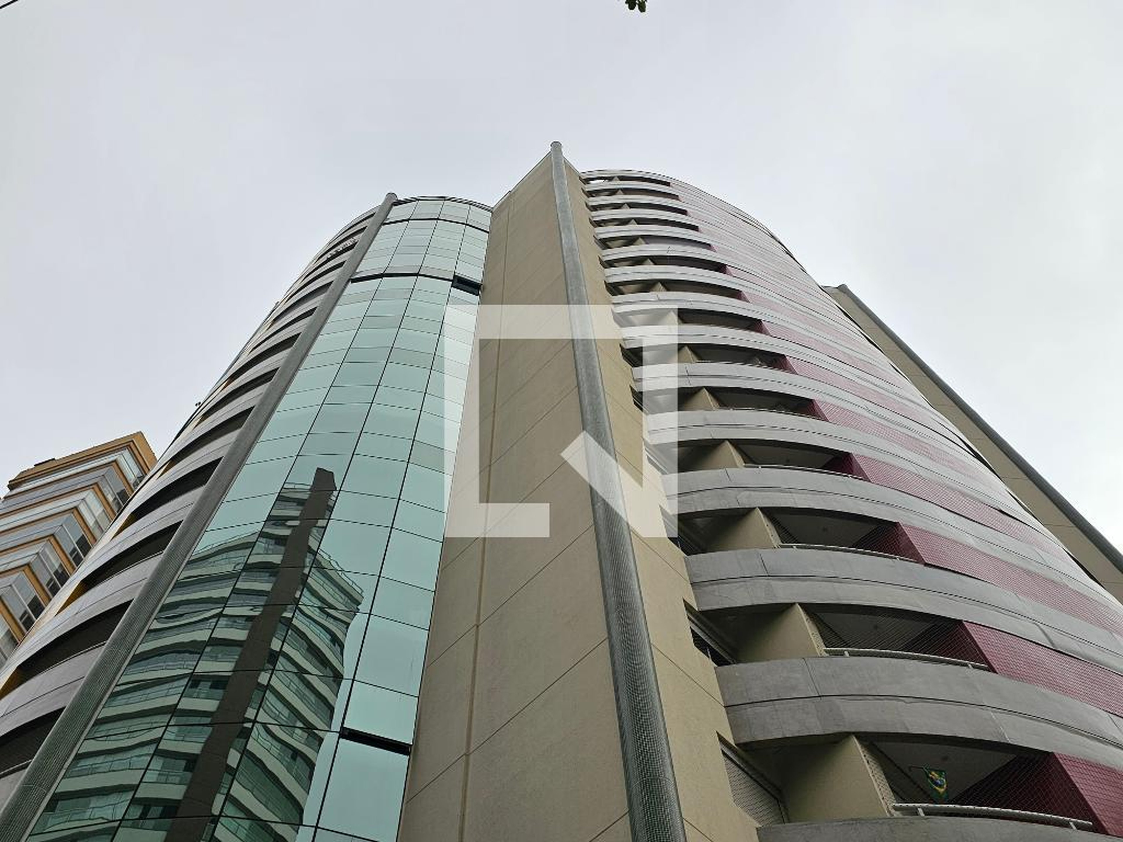 Fachada Condomínio Miró