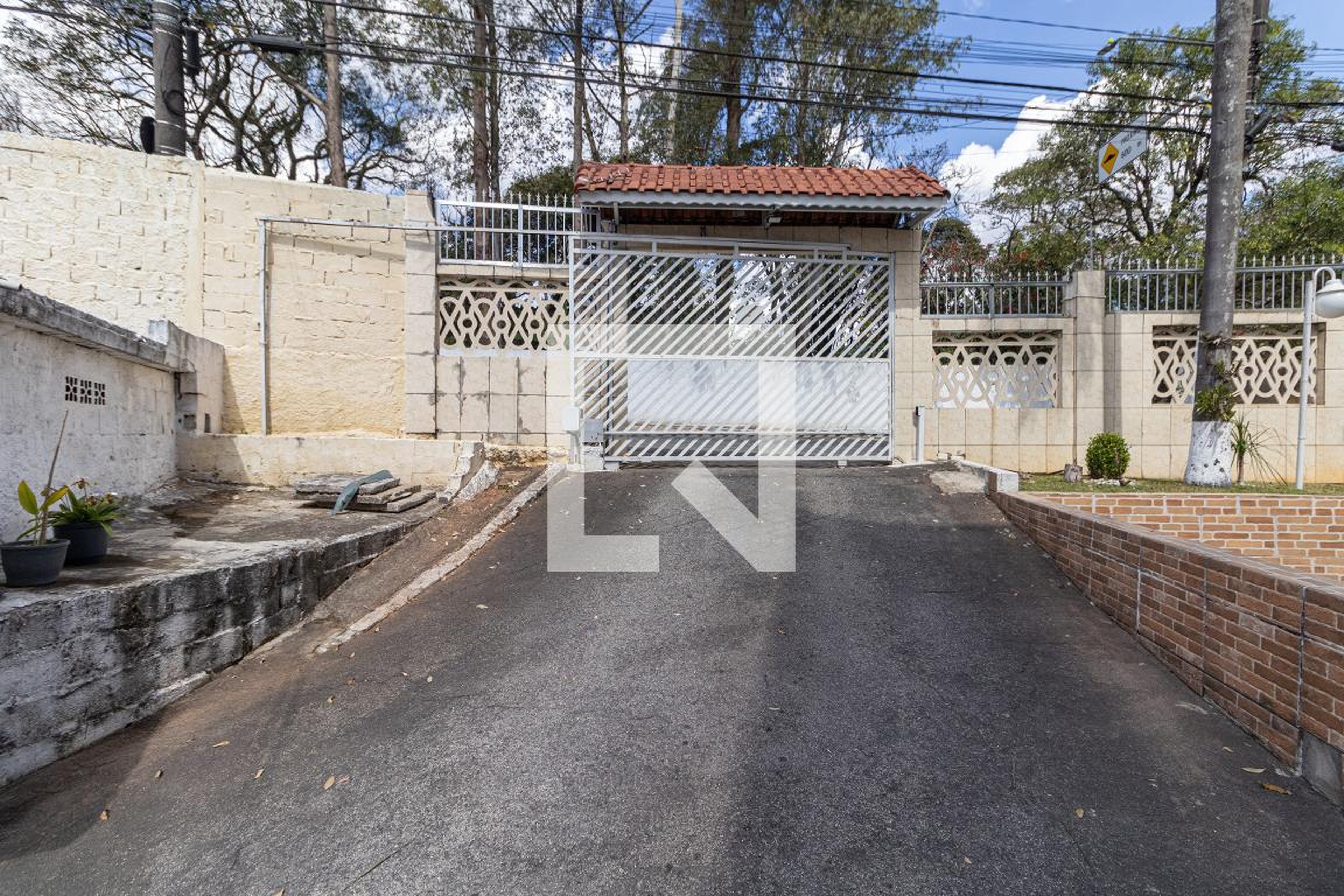 Área Comum - Andorinha II