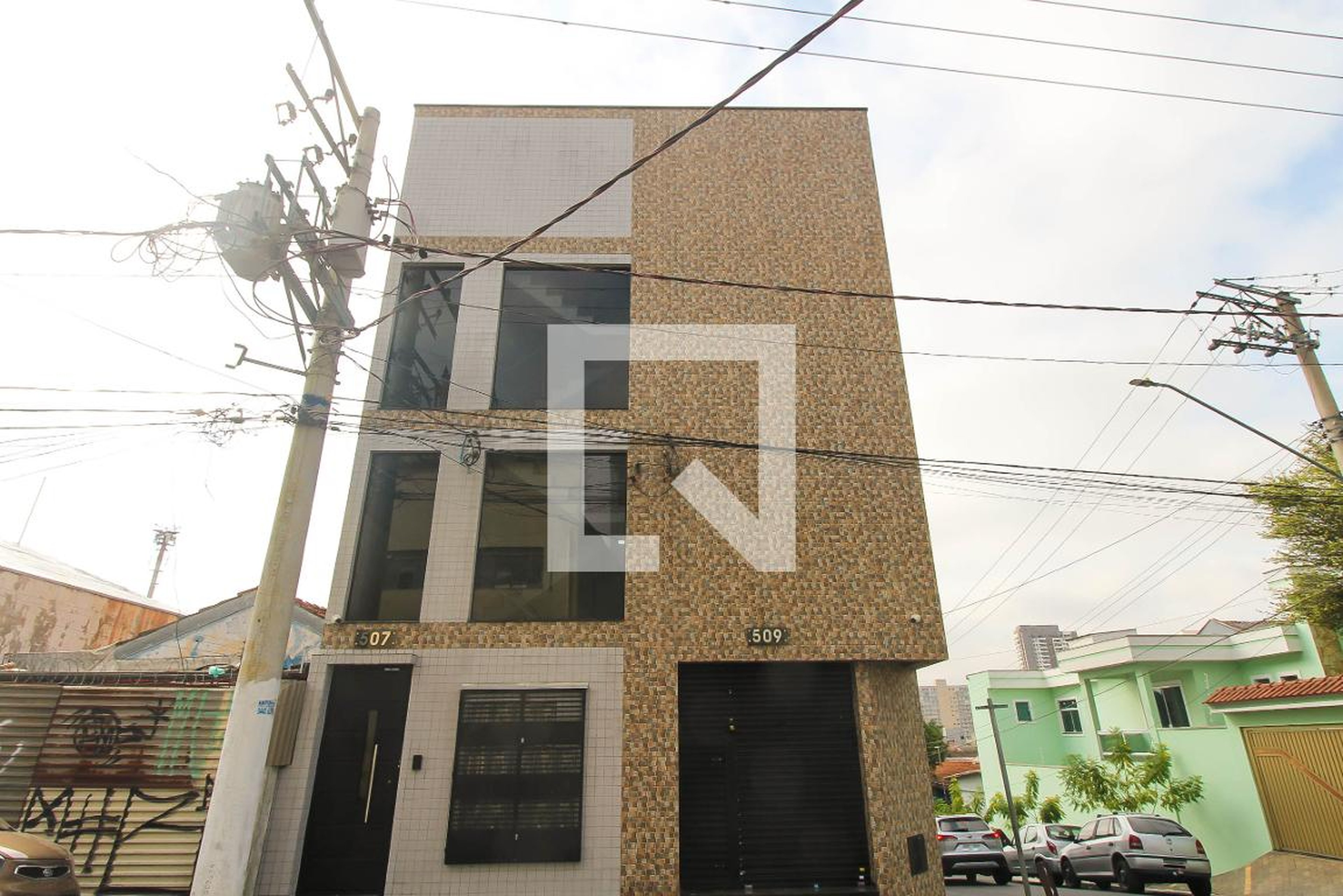 Fachada Condomínio em Rua Antônio Gomes, 507