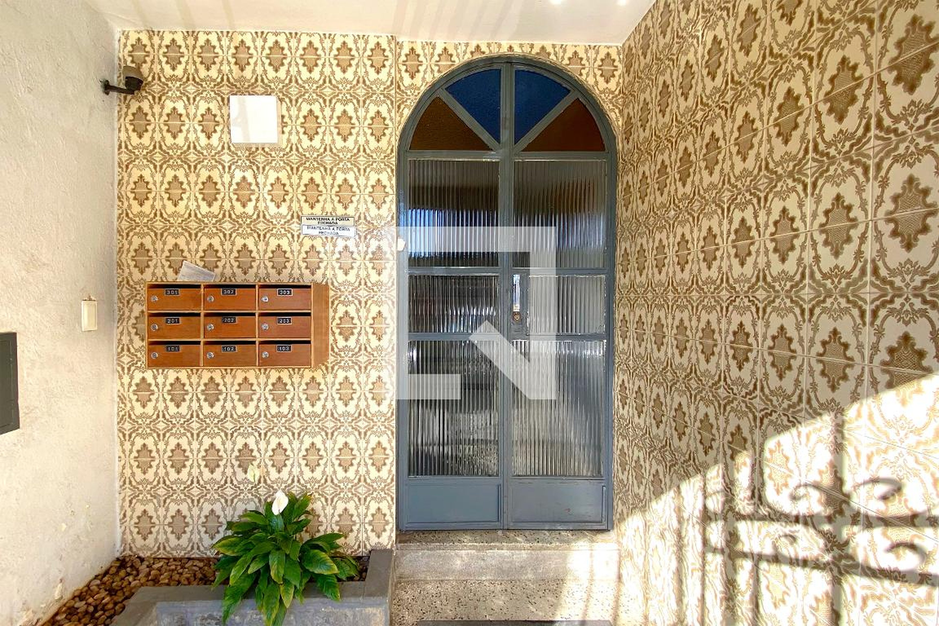 Entrada - Edifício Pedra Azul