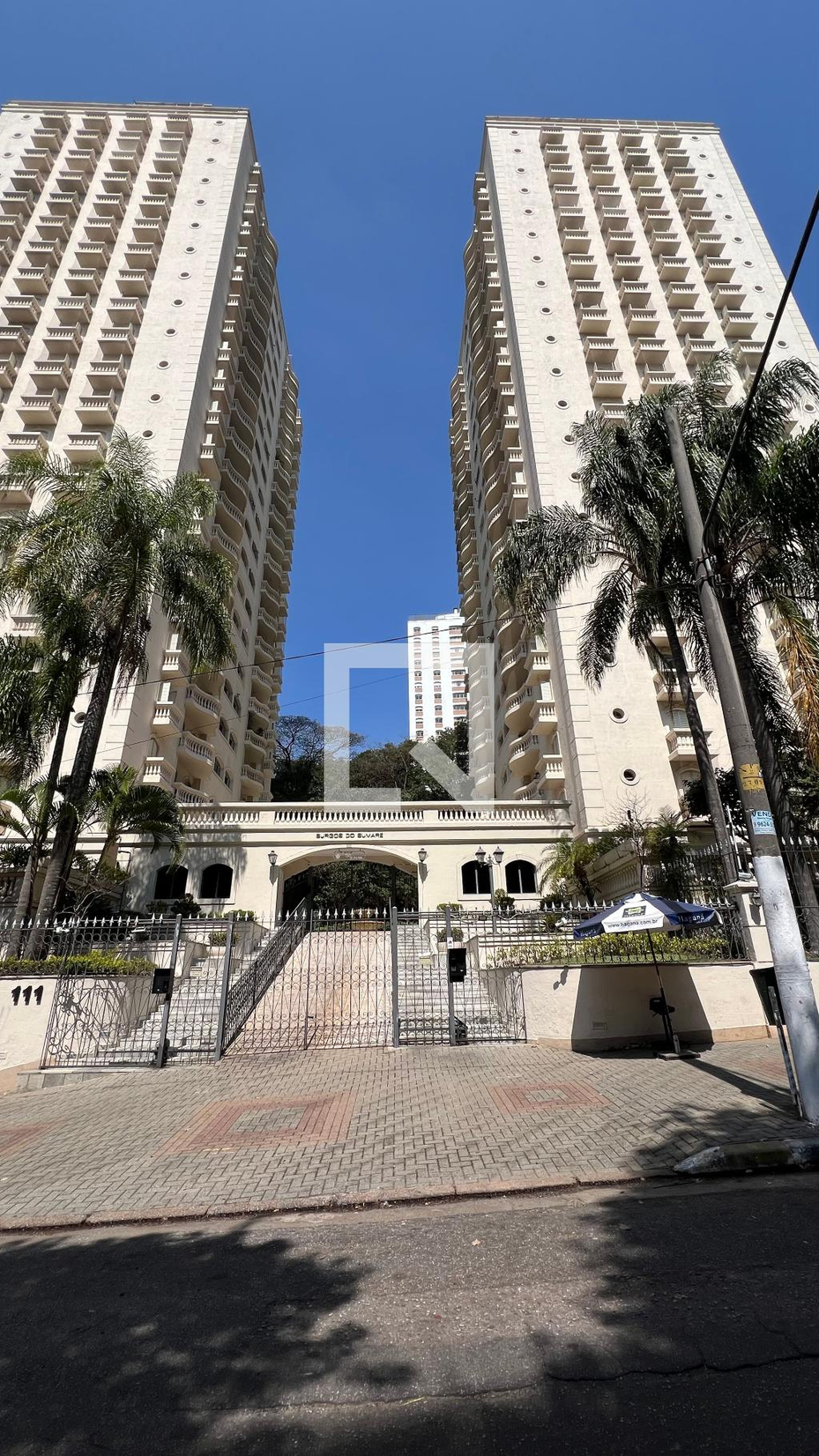 Fachada Condomínio Burgos do Sumaré