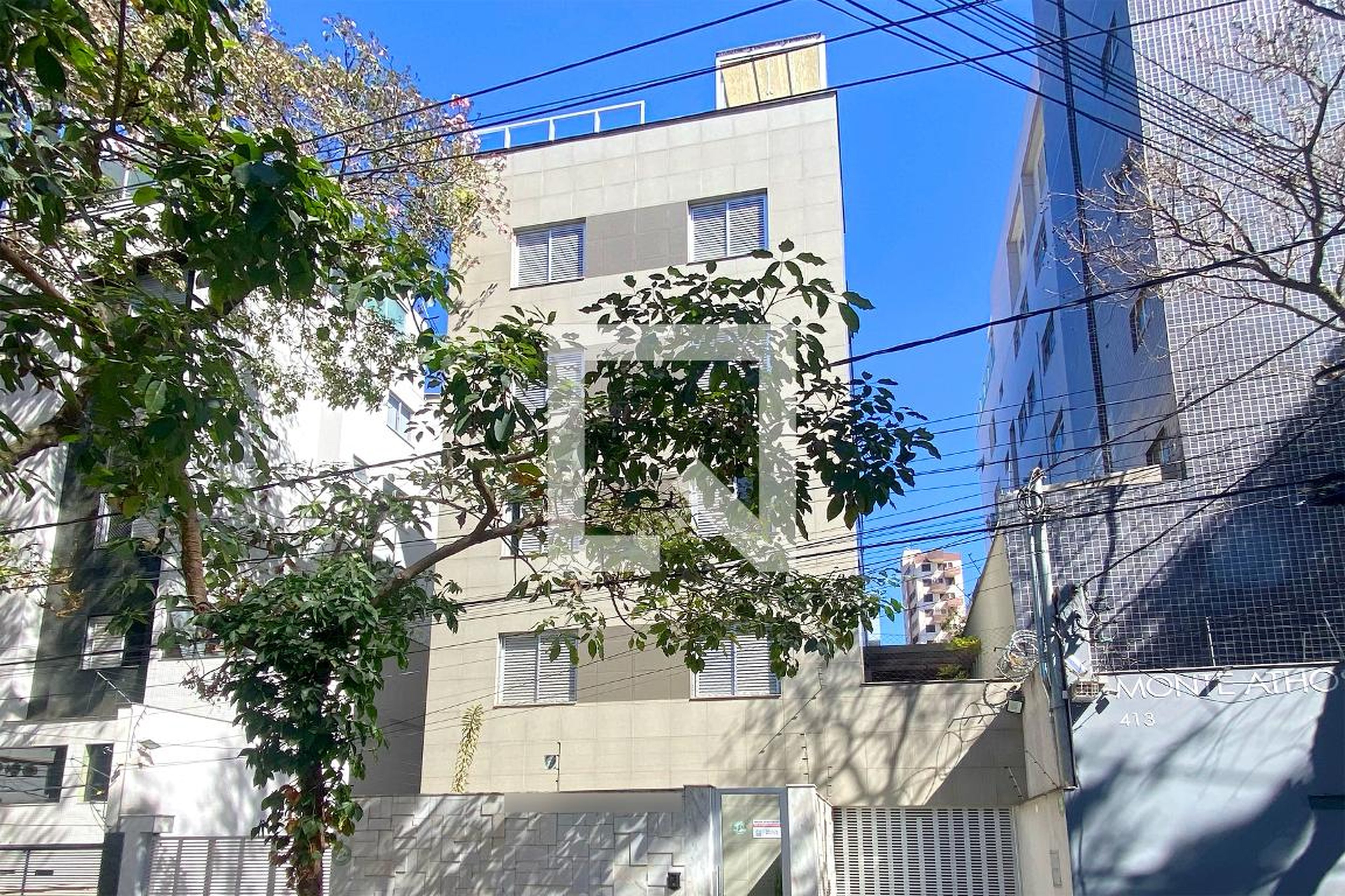 Fachada Condomínio Ed Stockholivi