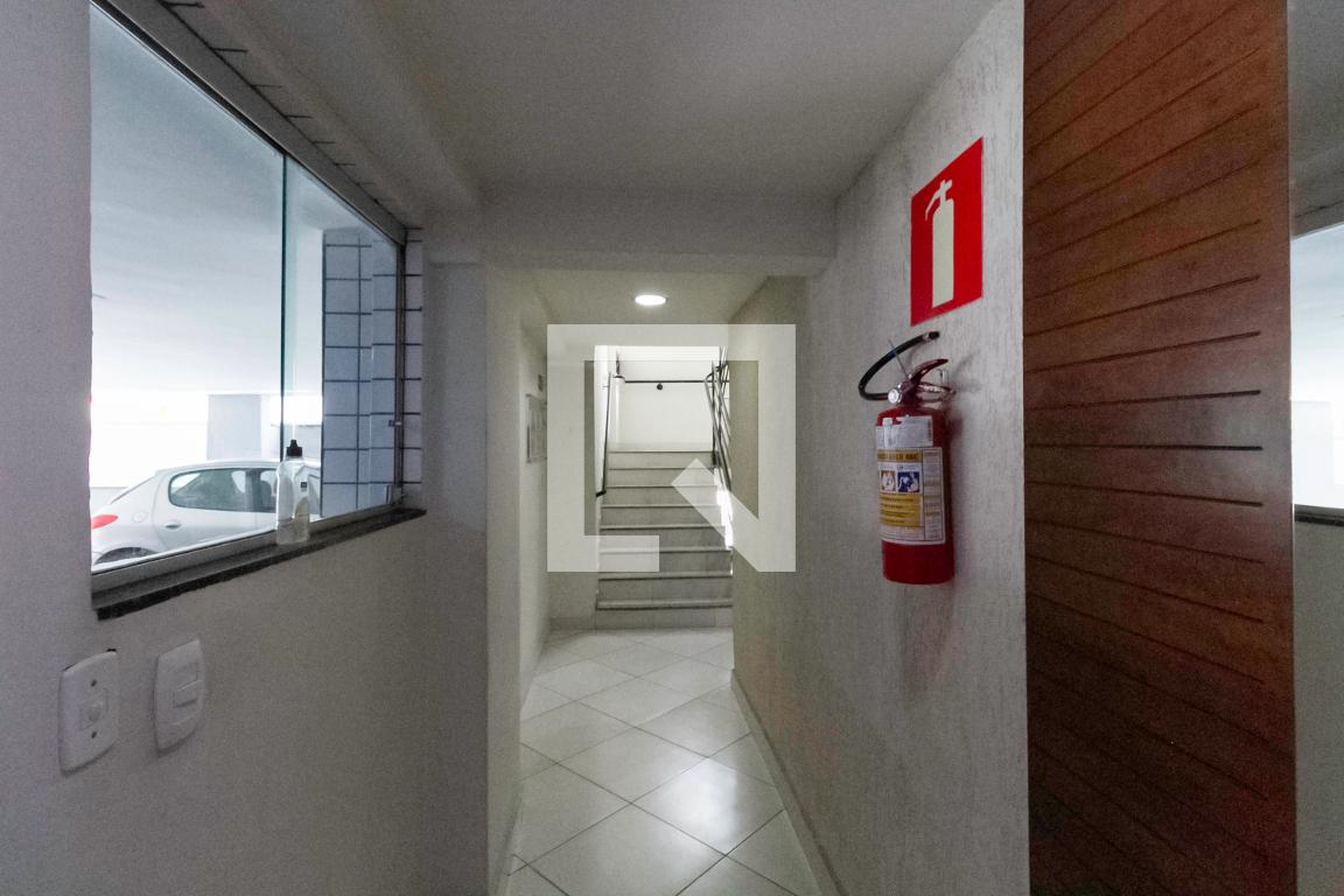 Hall social Condomínio em Rua Gerson Moretzsohn, 339