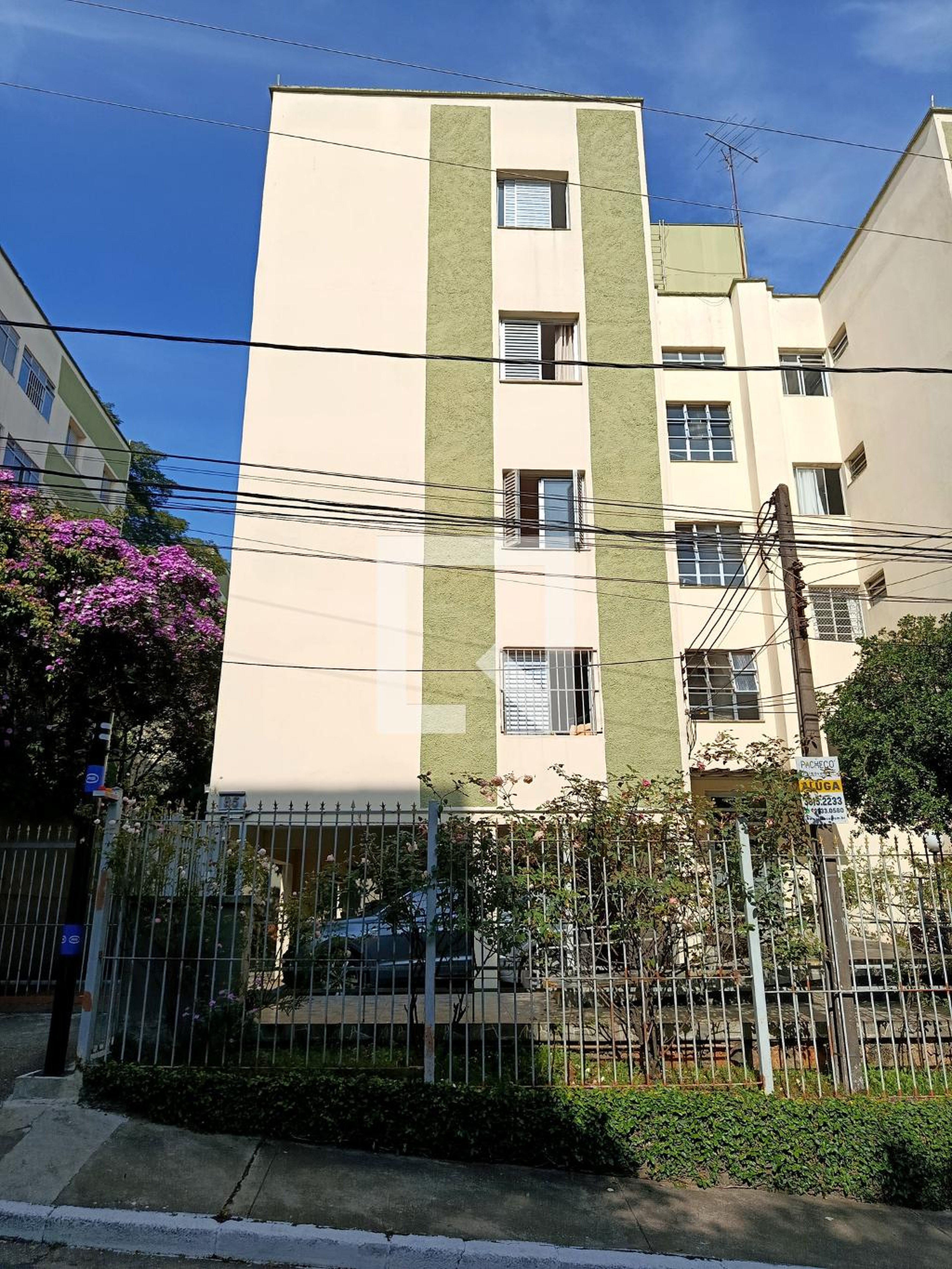 Fachada Condomínio Natingui 1