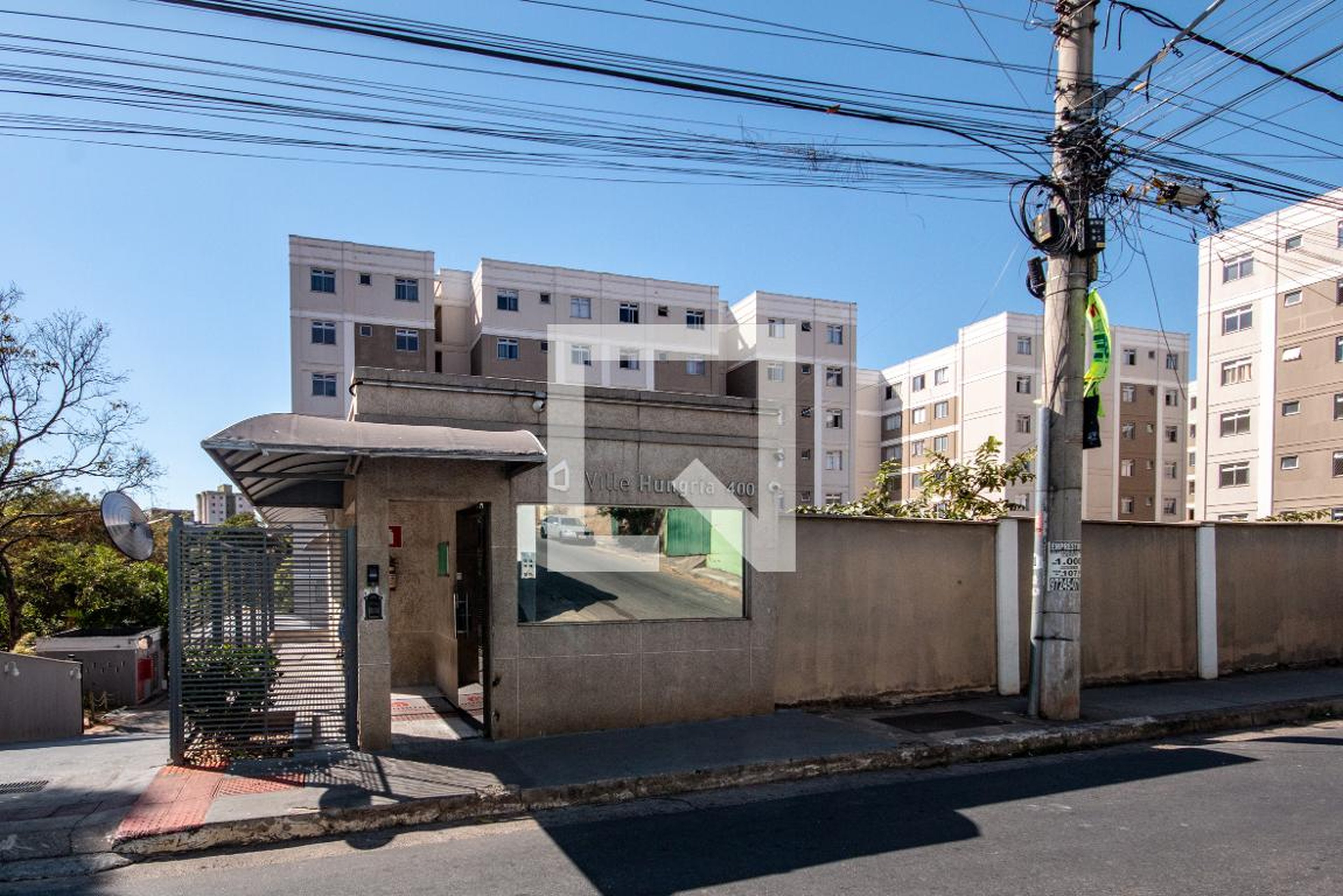 Fachada do Prédio Condomínio Ville Hungria
