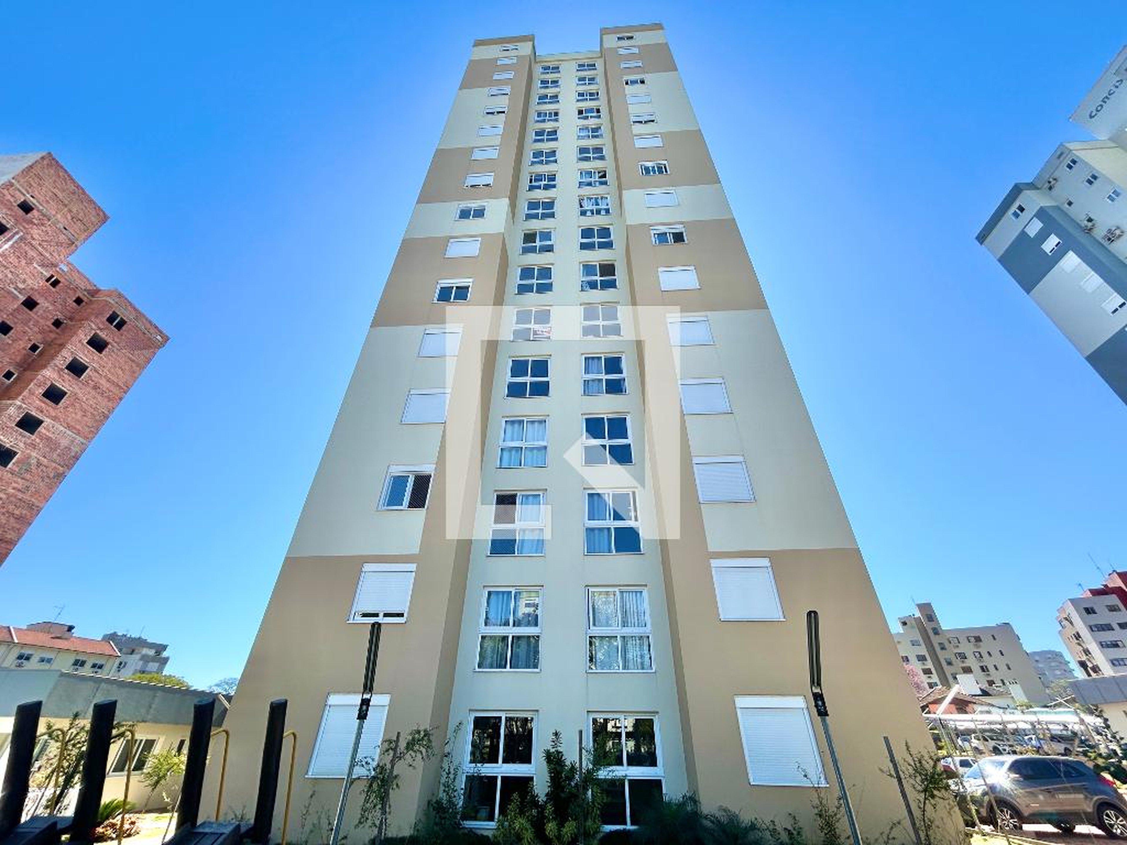 Fachada Condomínio em Rua Três de Outubro, 1260