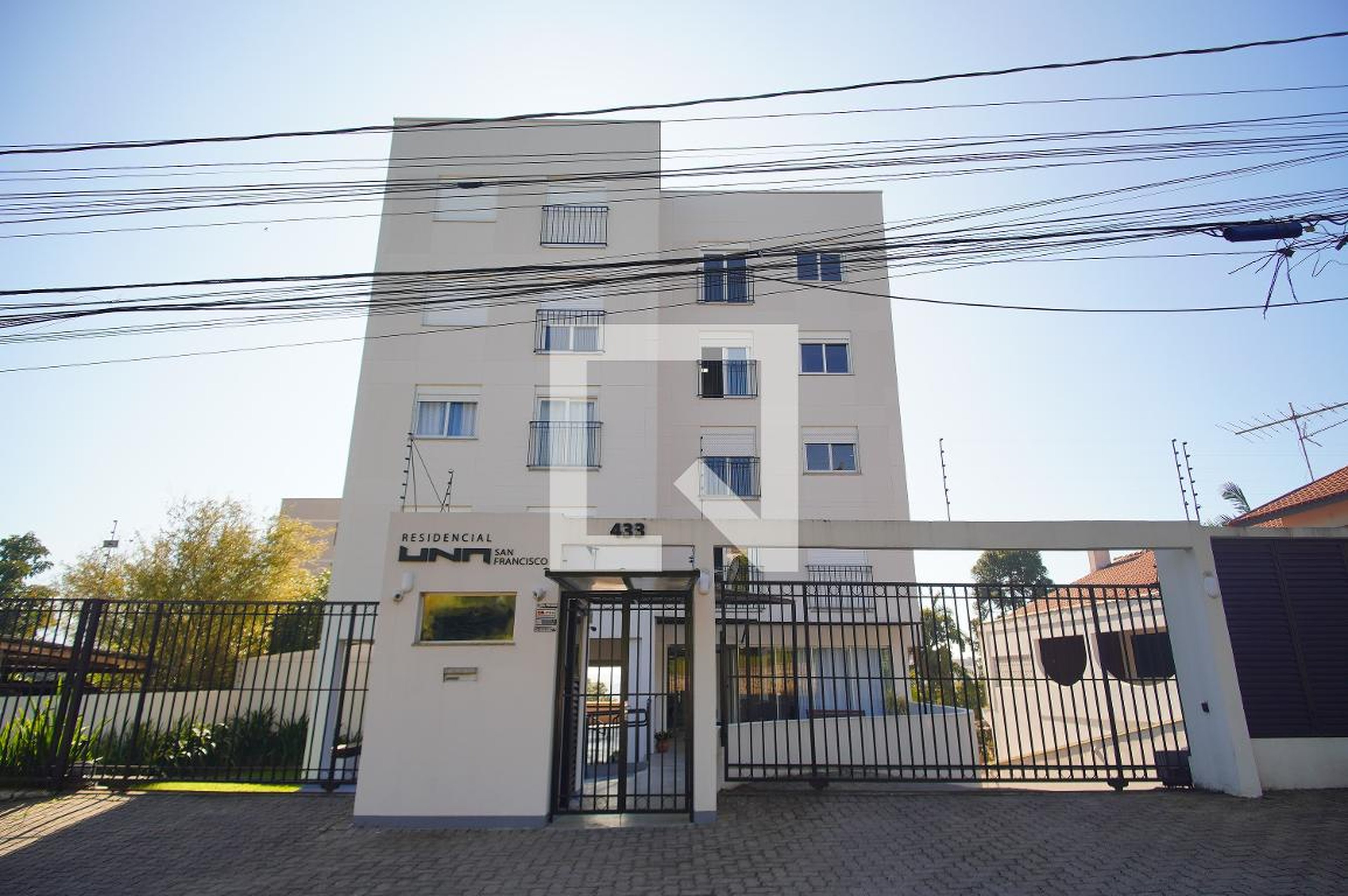 Fachada Condomínio em Rua São Francisco de Paula, 433