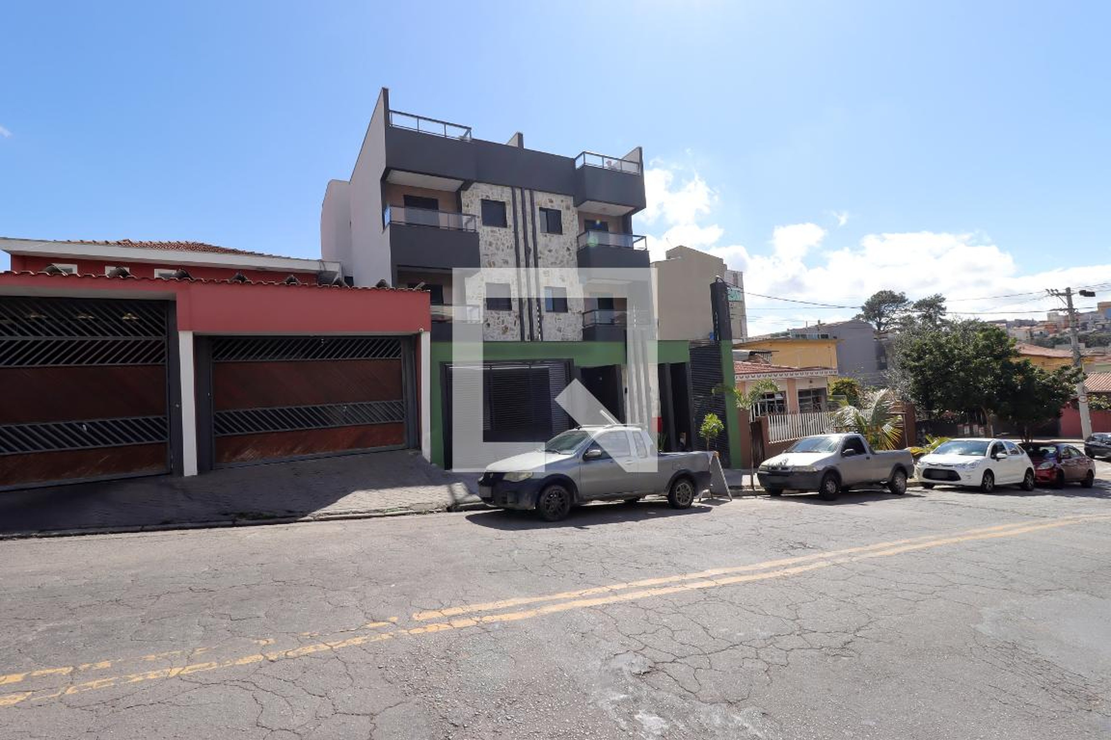 Fachada Condomínio em Rua Xavantes, 271