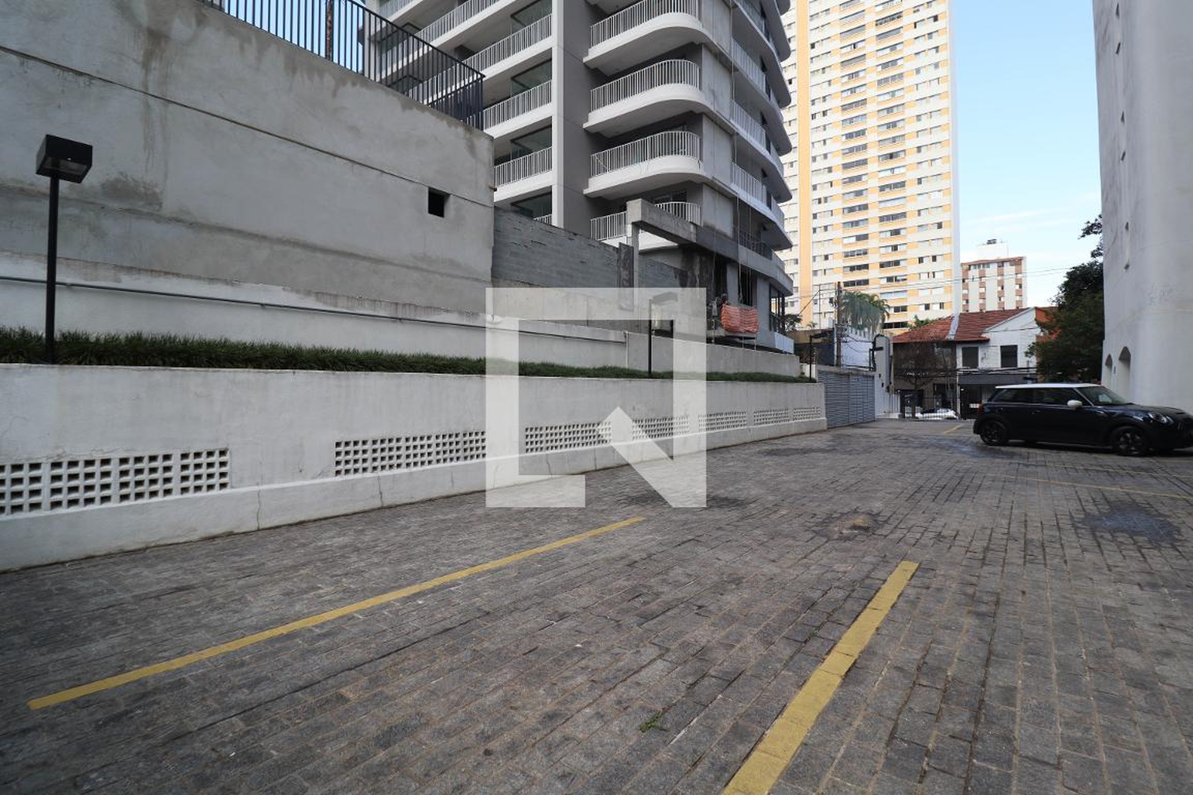 Estacionamento - Muiraquitã