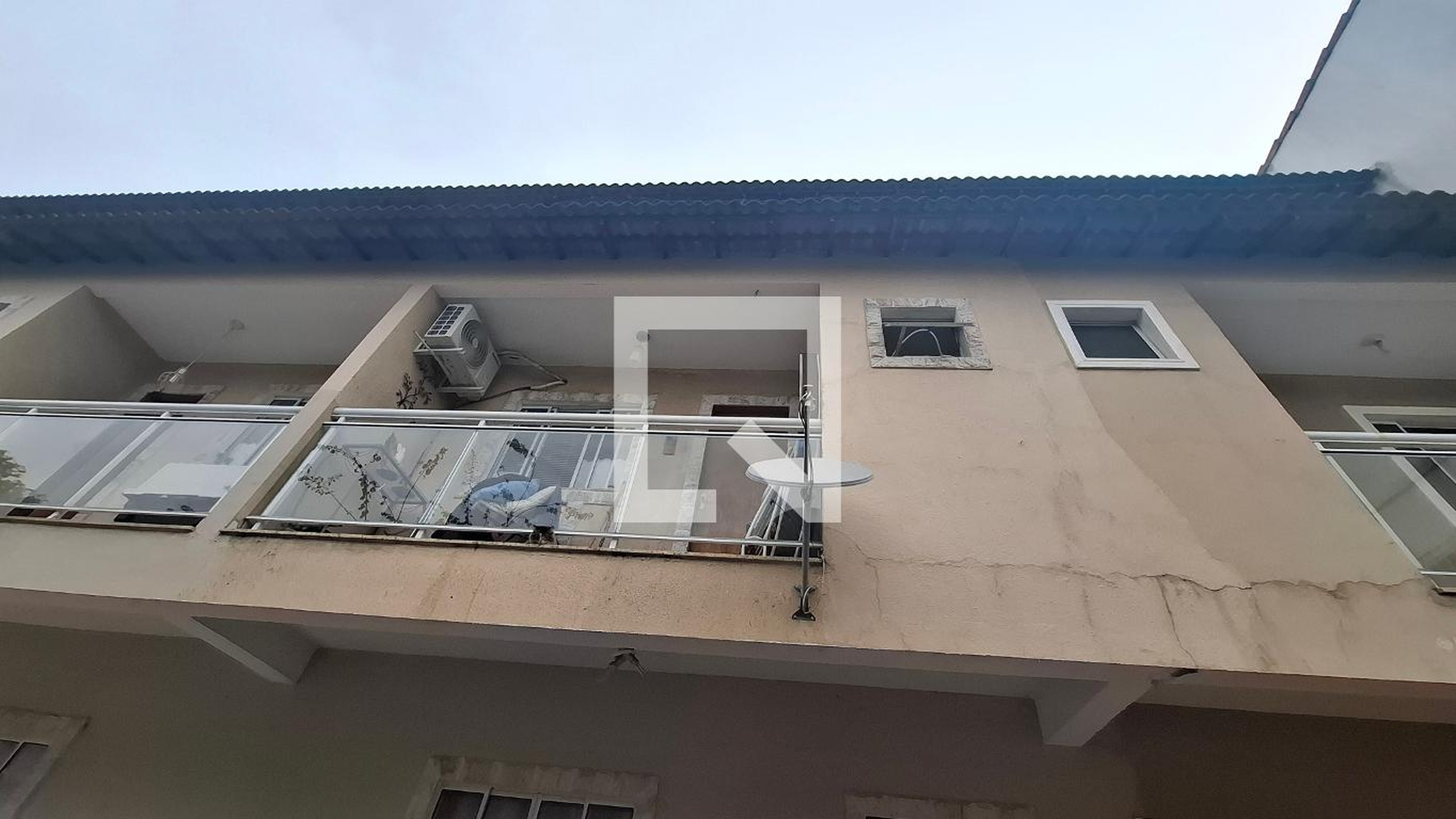 Fachada Condomínio em Rua Professora Ubaldina Jacaré, 207