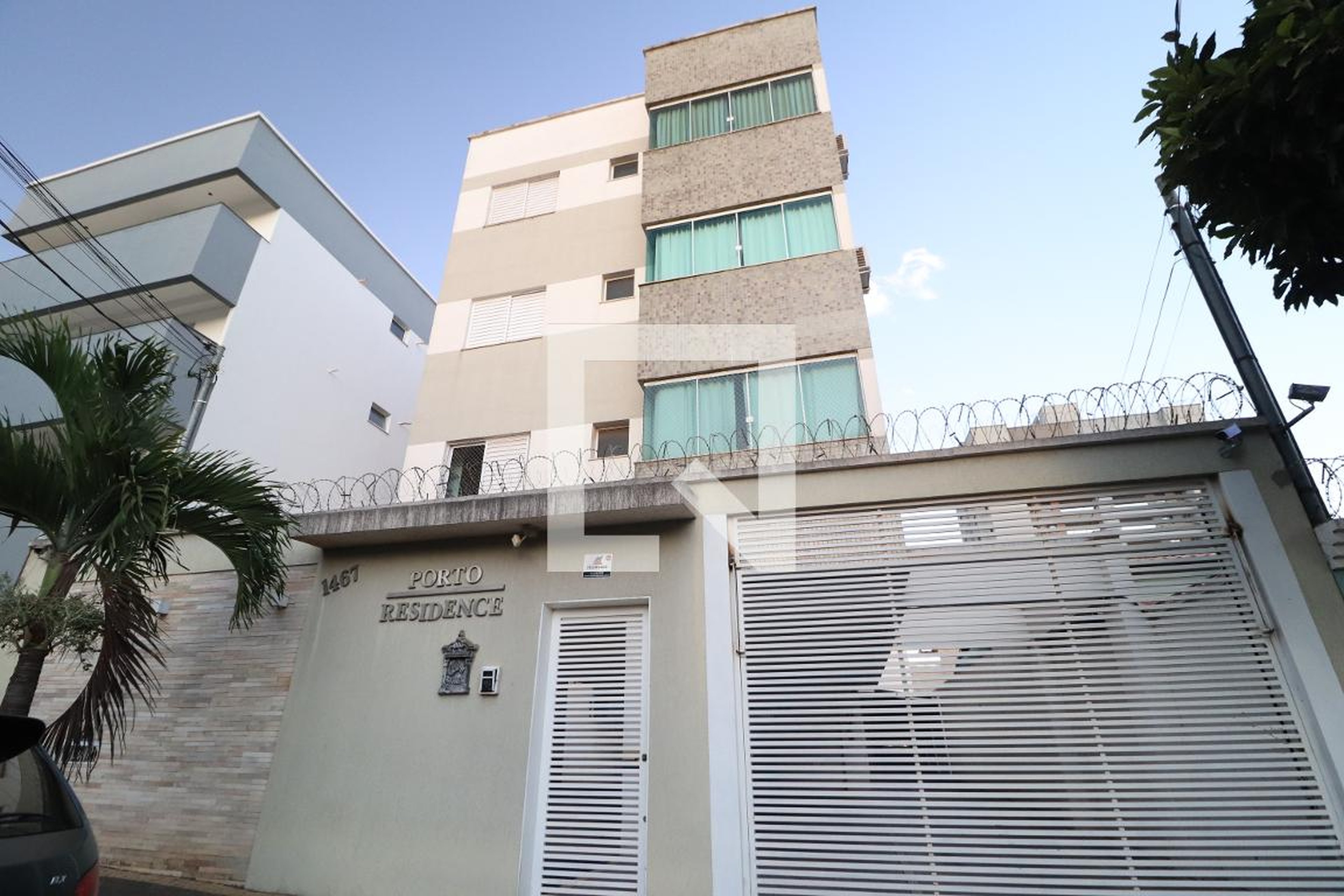 Fachada Condomínio Porto Residence
