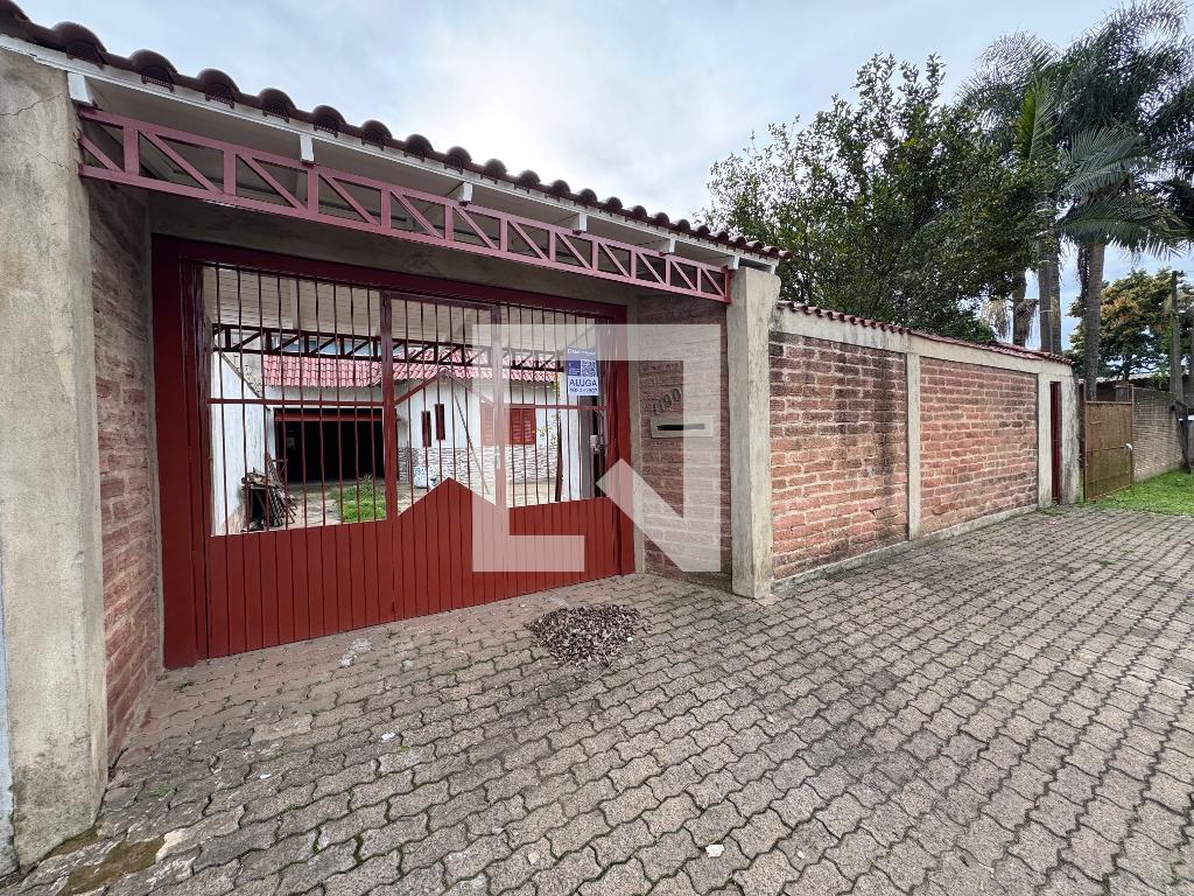 Fachada Condomínio em Rua Frederico Mayer, 1190