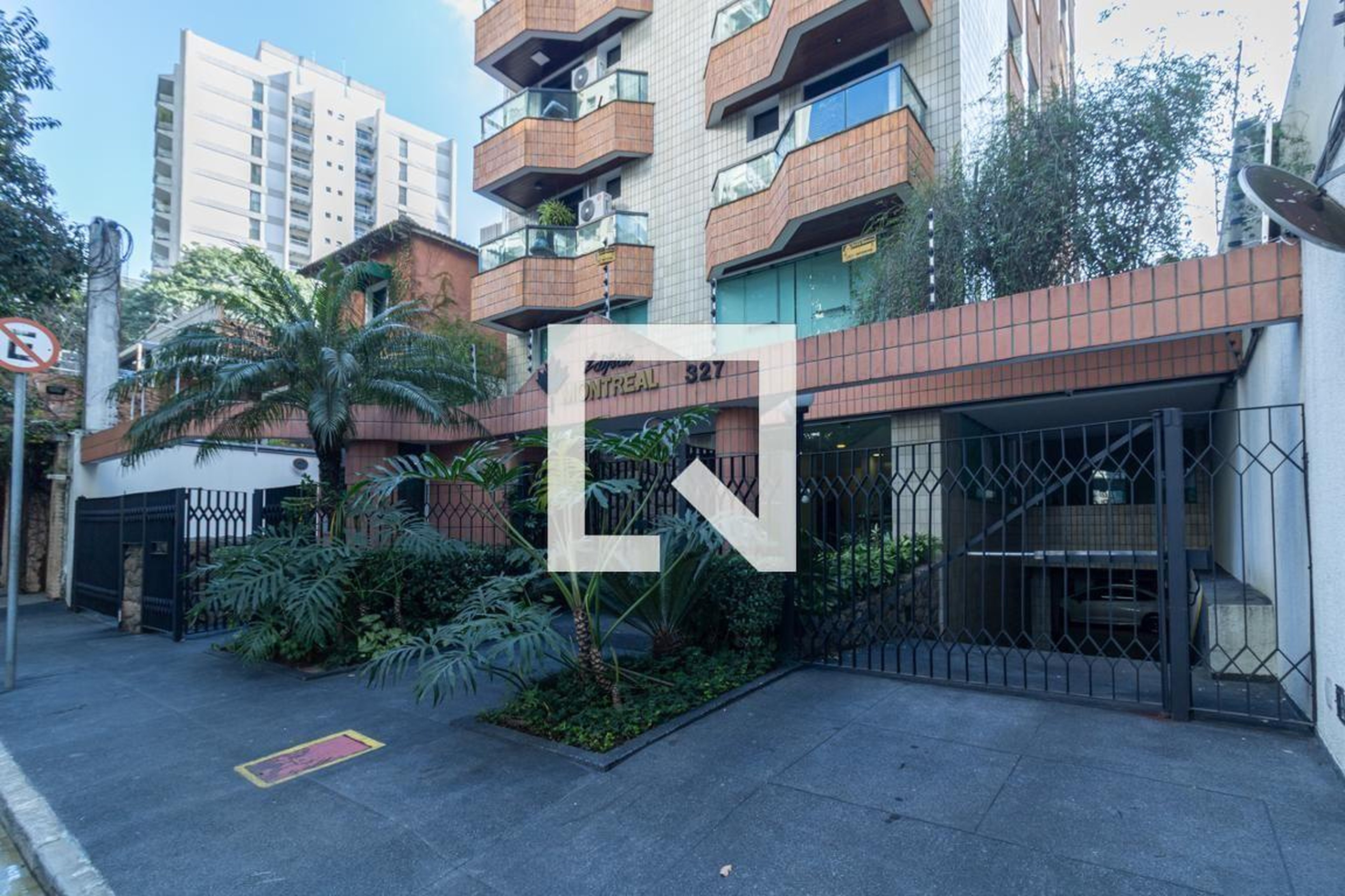 Fachada Edifício Montreal