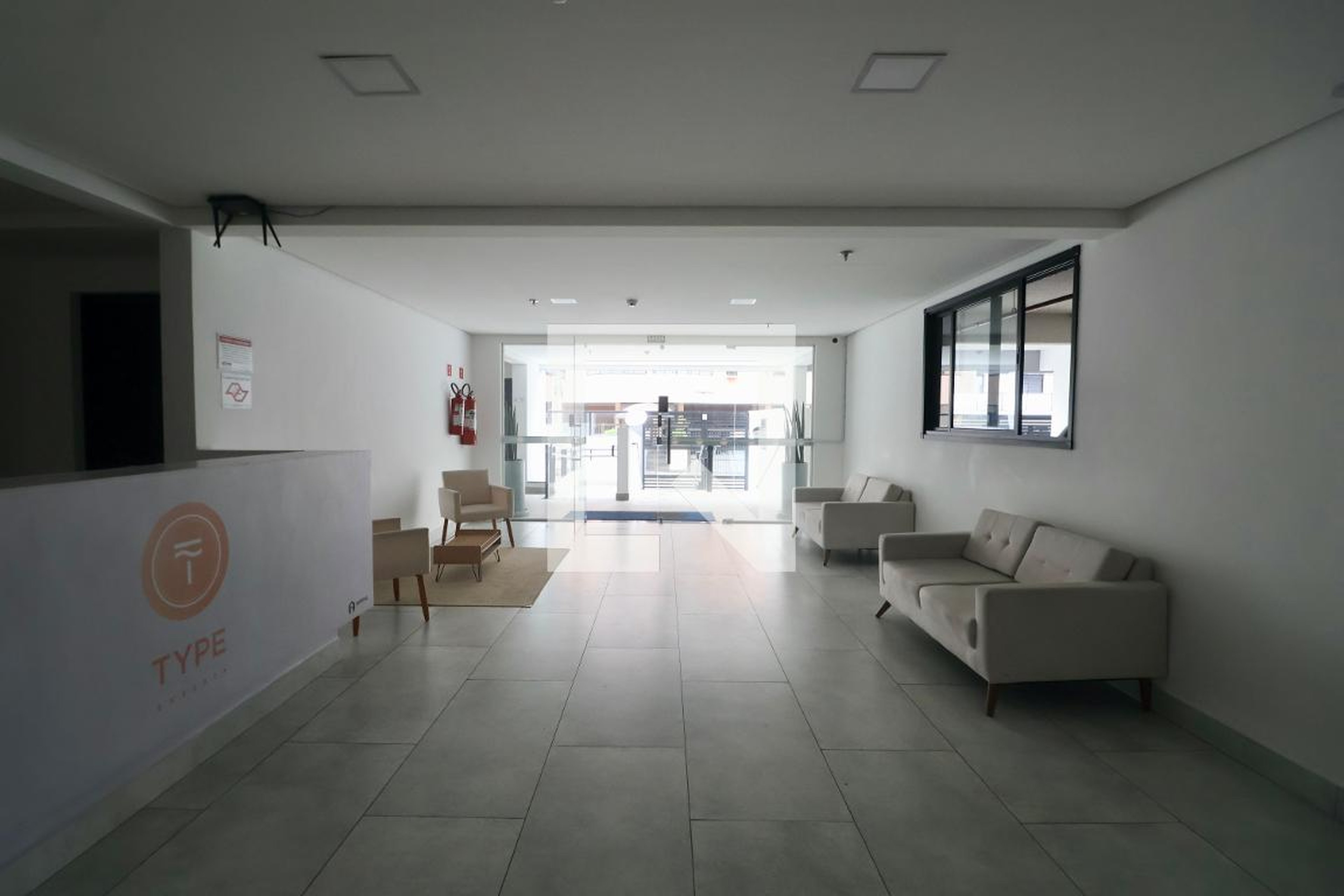 Hall de entrada - Type Enseada