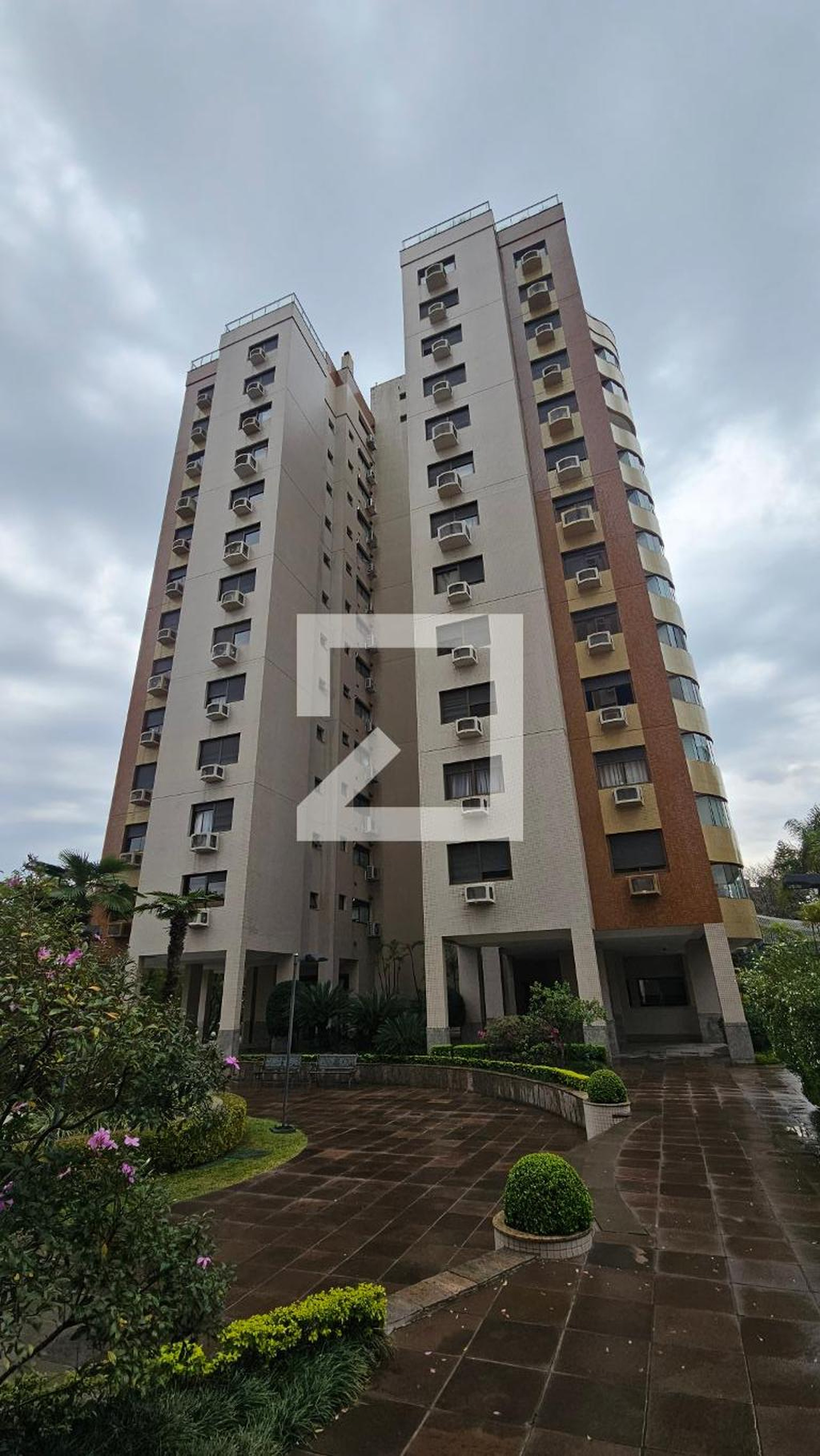 Fachada Condomínio Celebrity