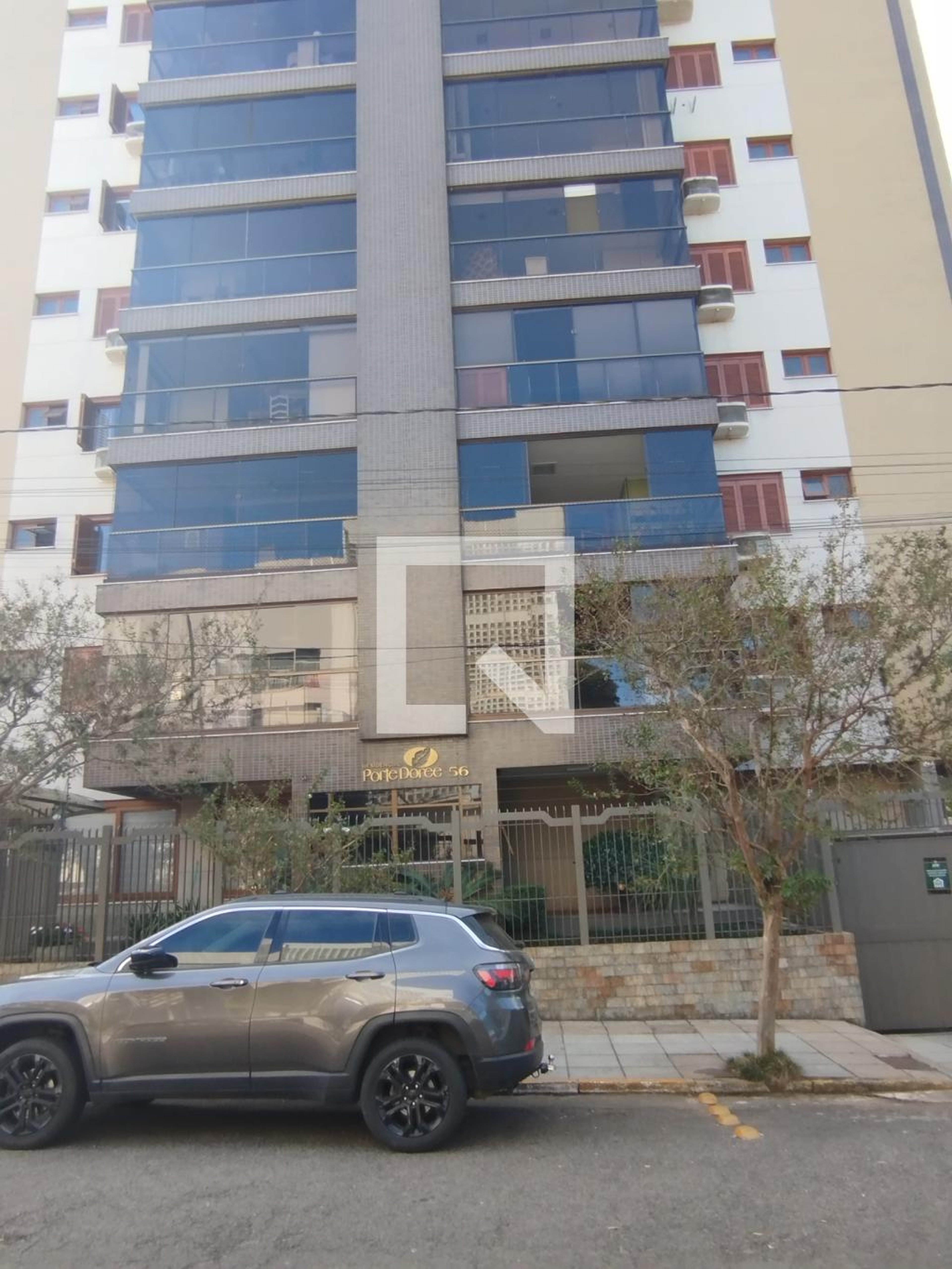 Fachada Residencial Porte Doree