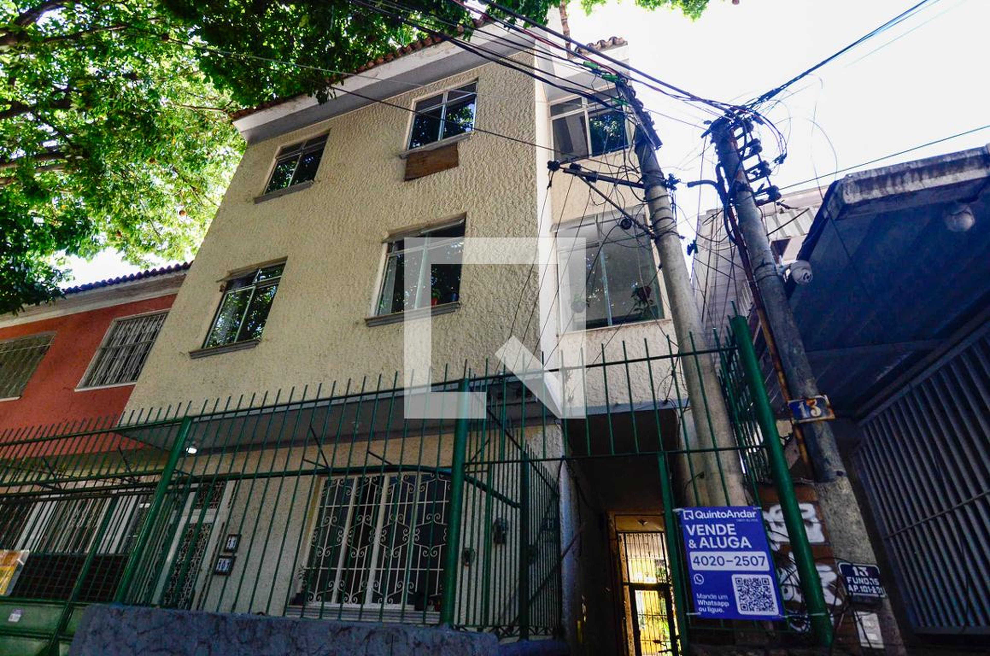 Fachada Condomínio em Travessa Vasconcelos, 11