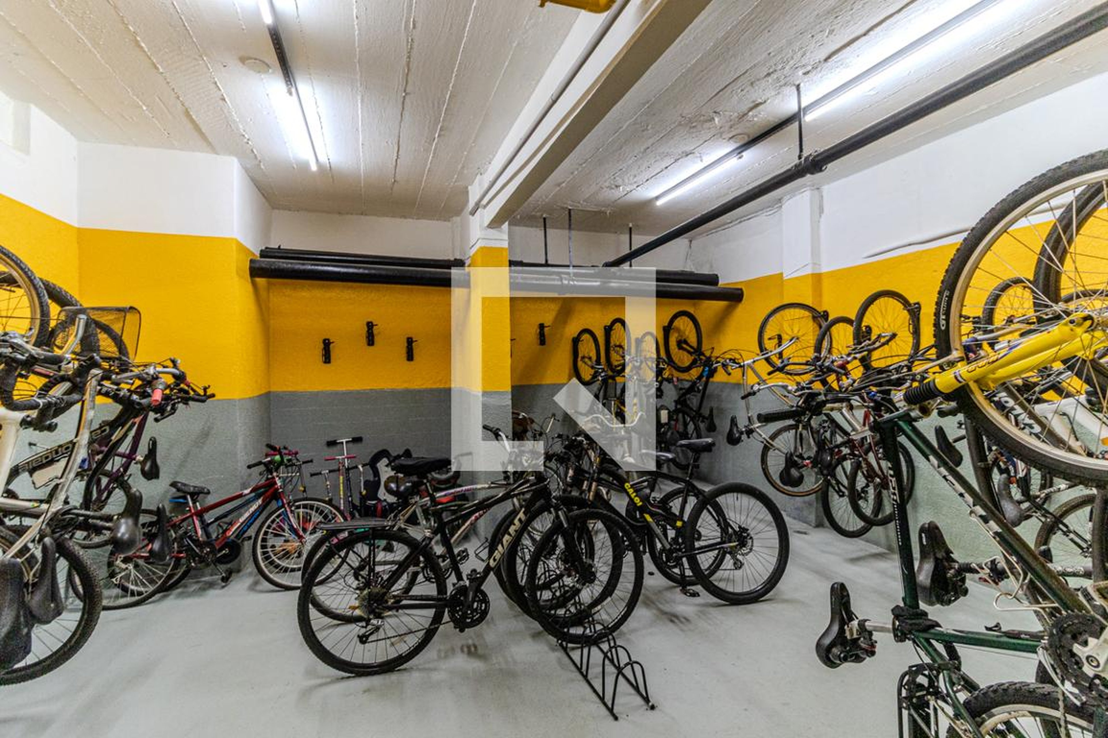 Bicicletário - Edifício Cristal