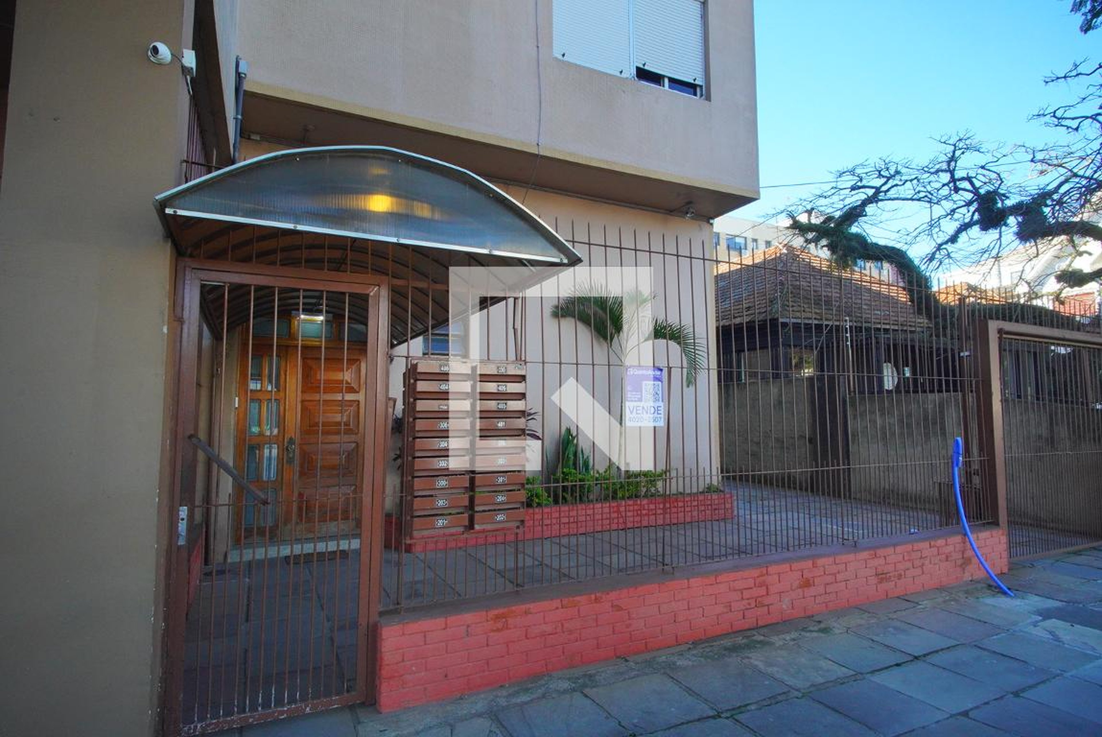 Fachada Condomínio em Avenida Paraná, 1490