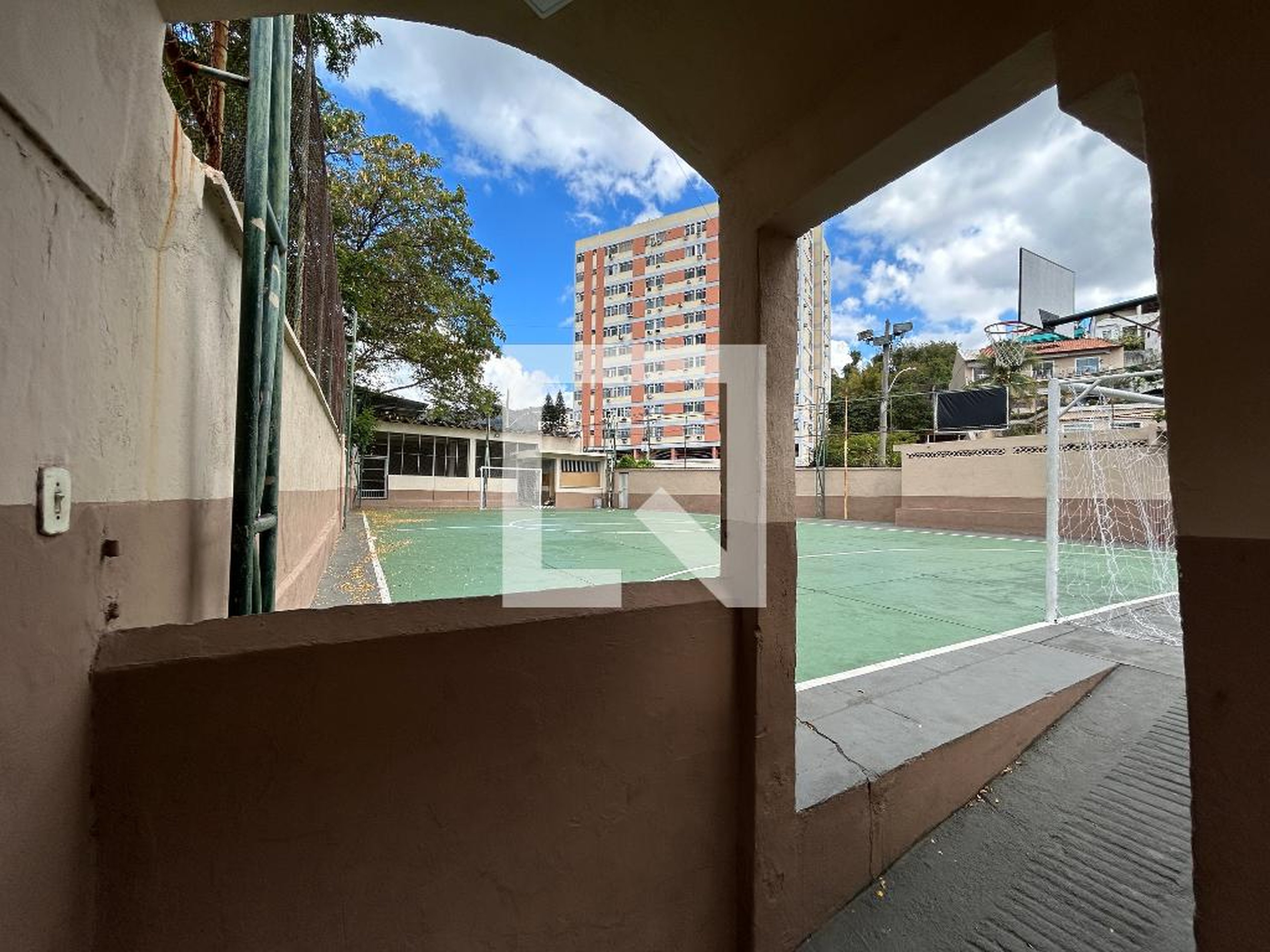 Quadra Esportiva - Roselien I