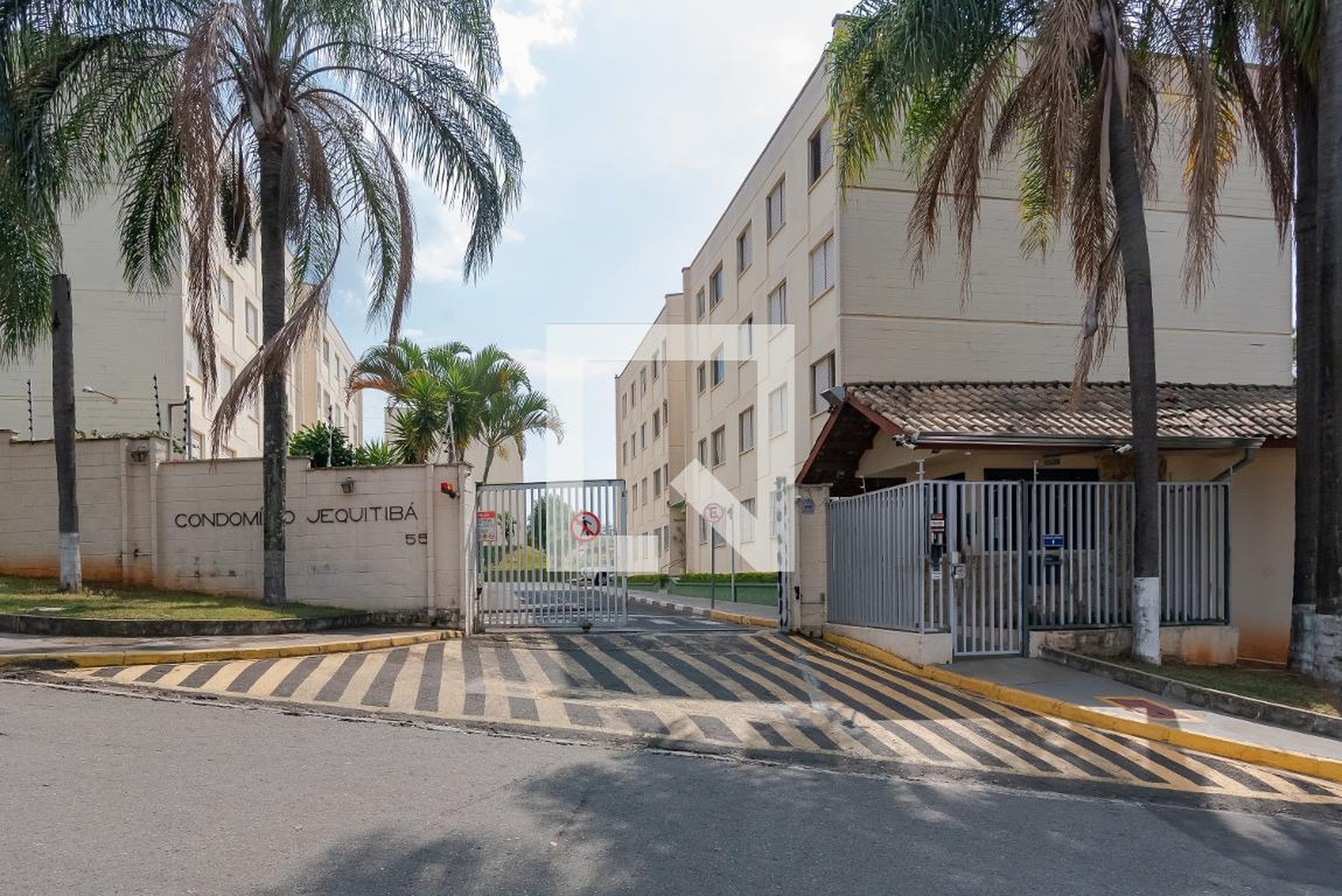 Fachada Condomínio Jequitiba