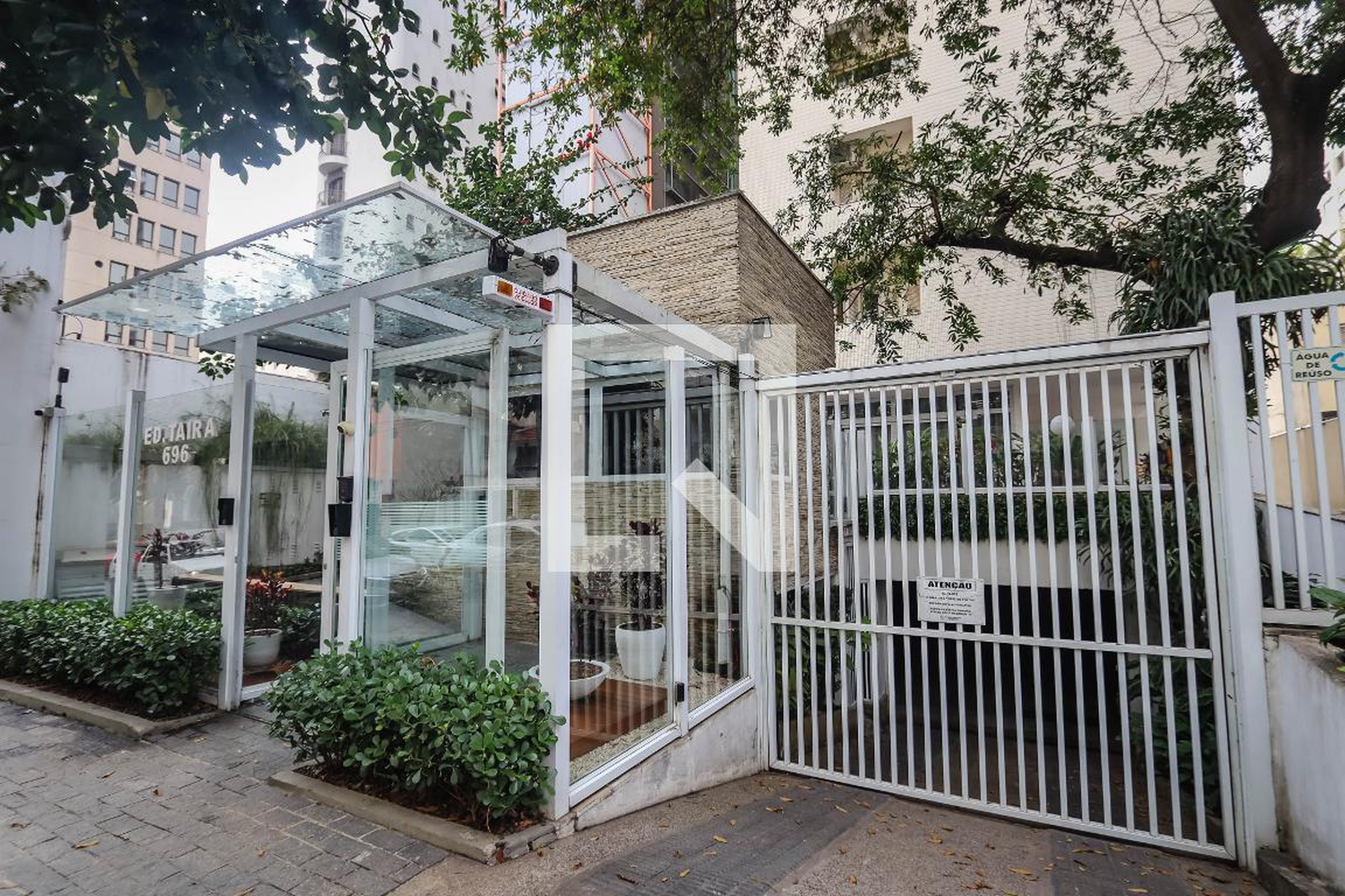 Fachada do Prédio Condomínio Taíra