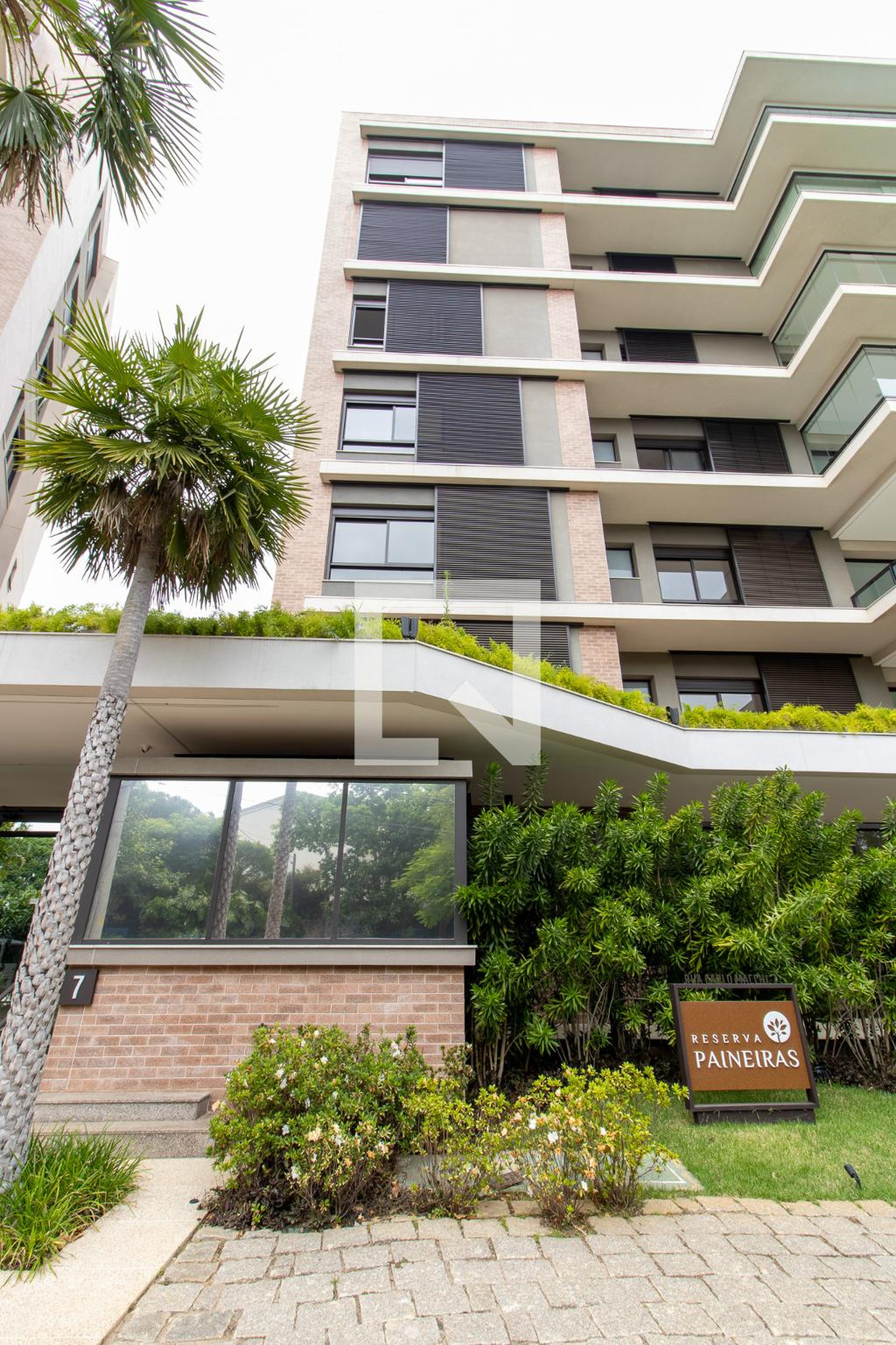 Fachada Condomínio Reserva Paineiras