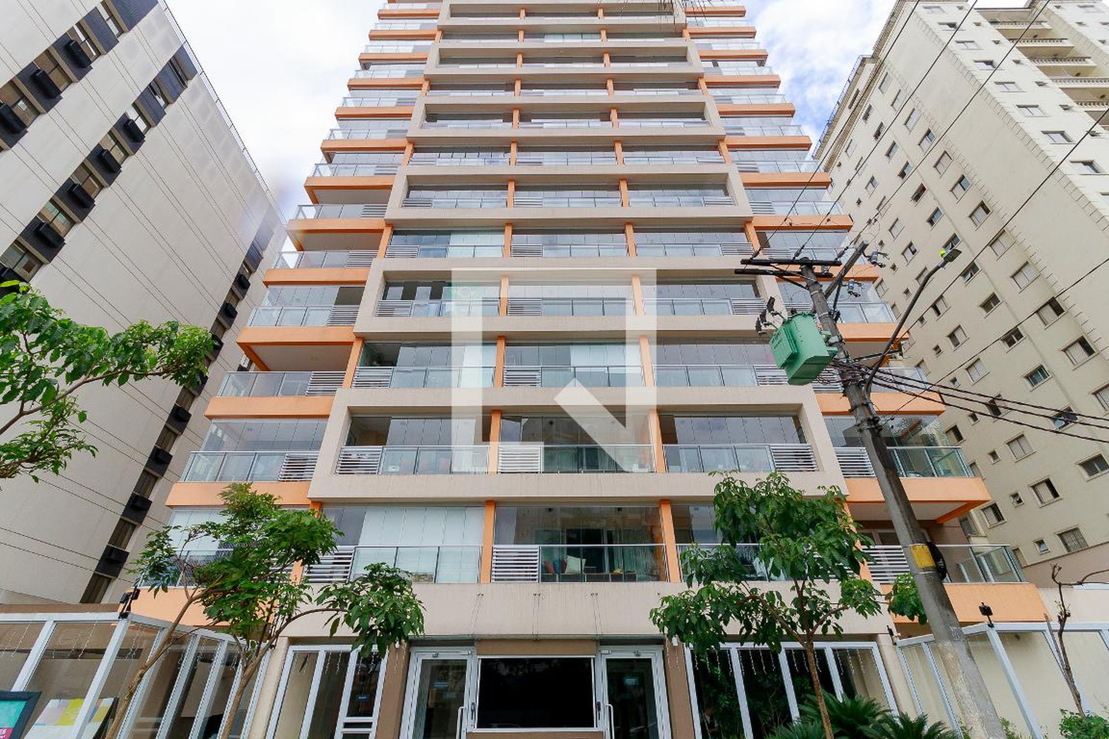 Fachada Condomínio Landing Campo Belo