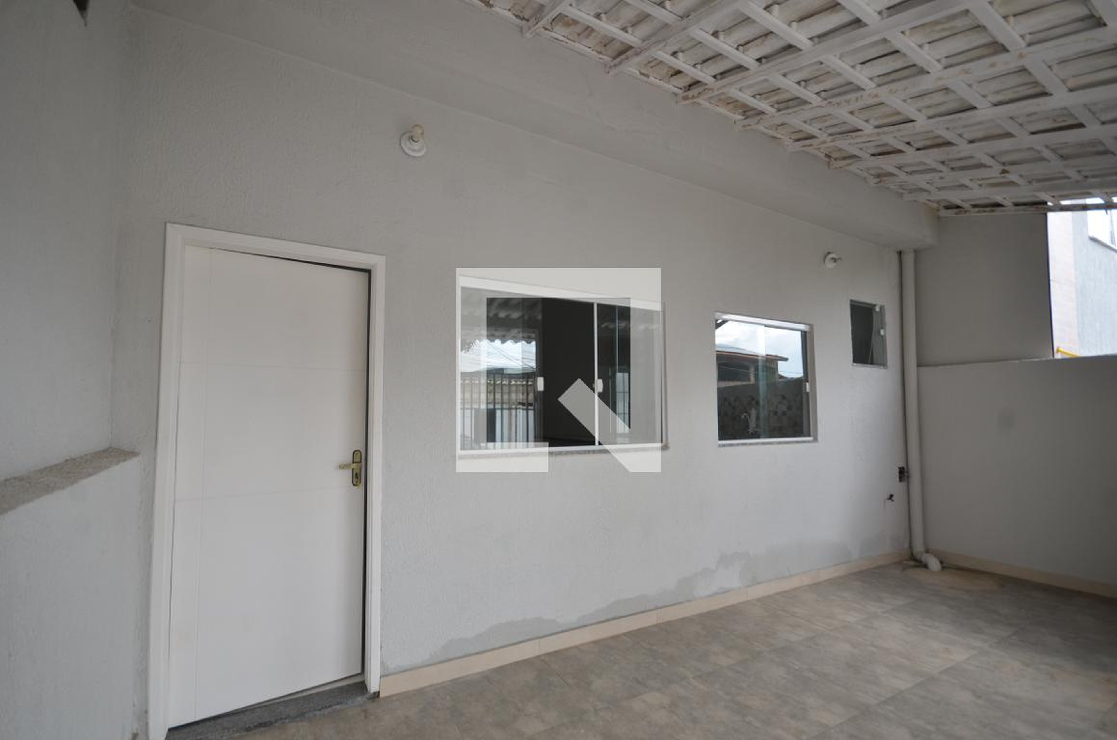 Fachada Condomínio em Rua Parazinho, 135