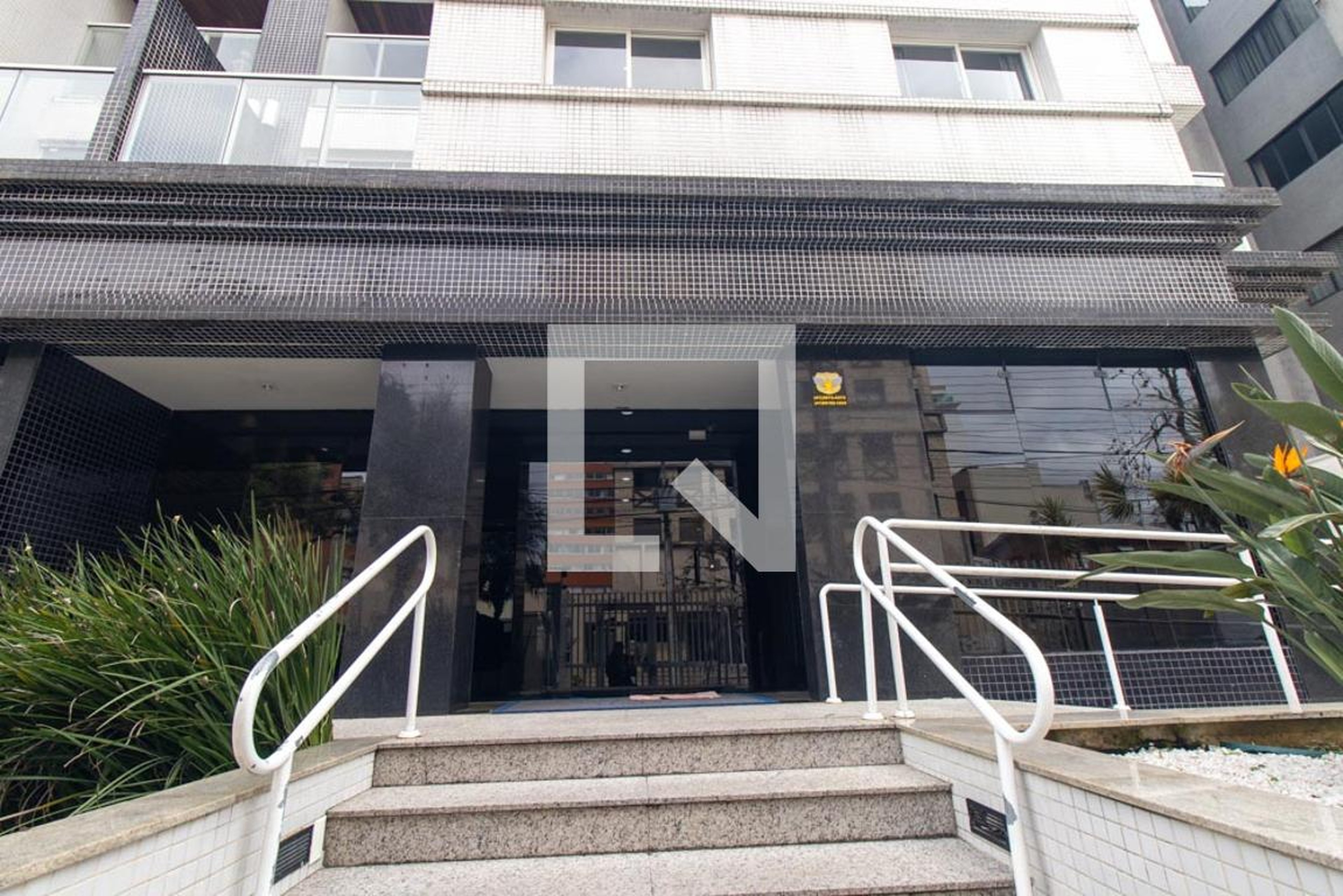 Fachada Condomínio Century Hall