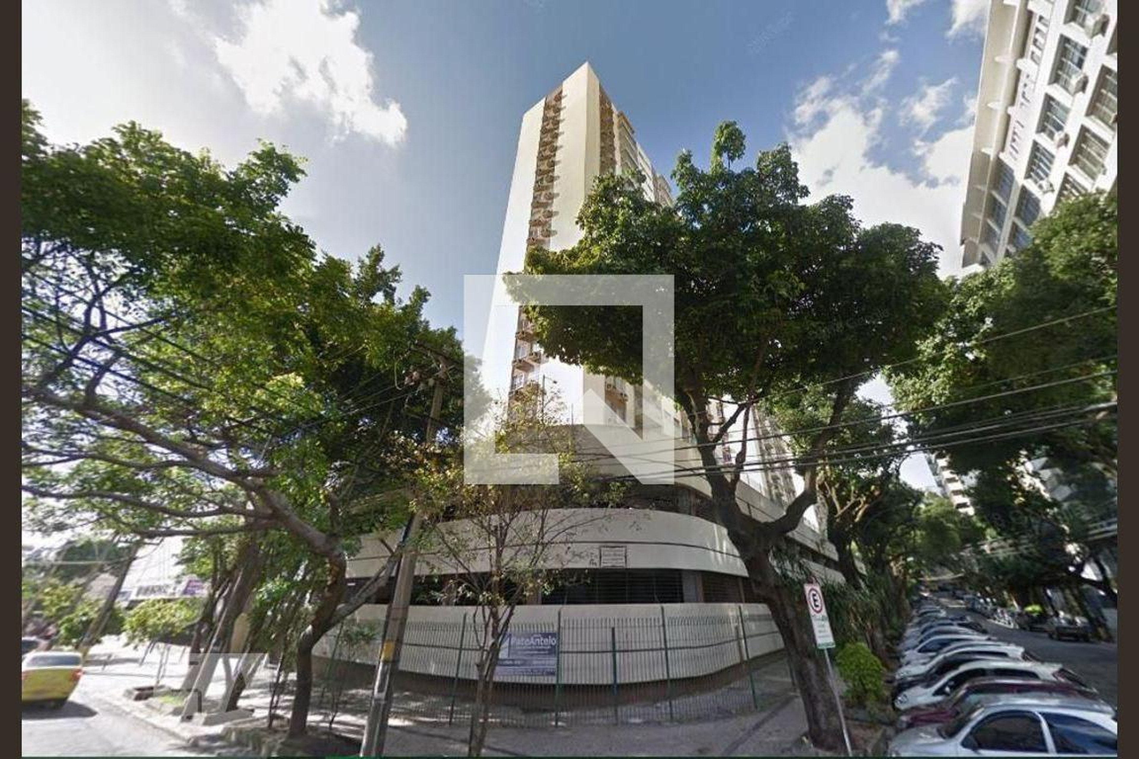 Fachada Condomínio Quartier Montreal