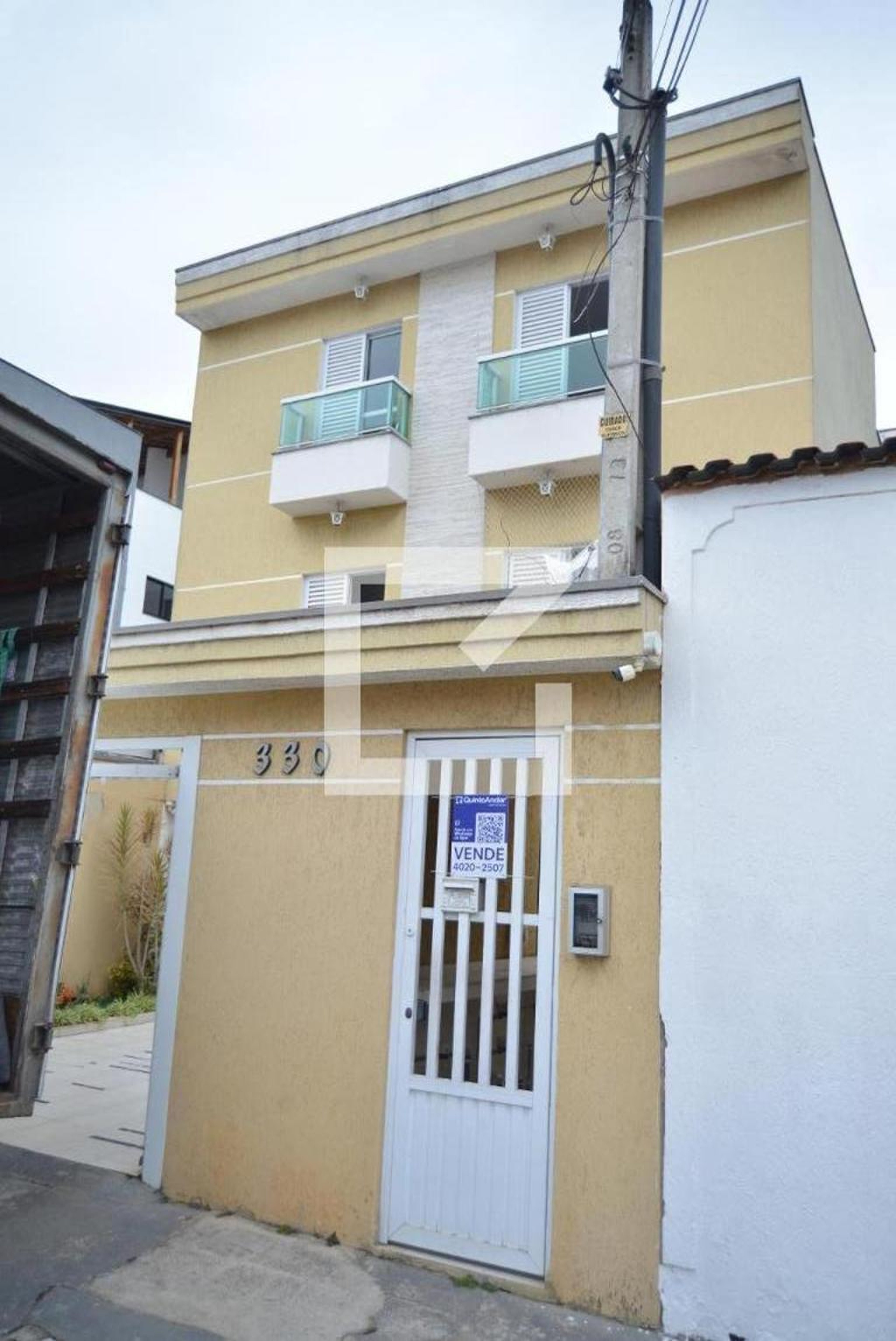 Fachada Condomínio em Rua Jundiaí, 330