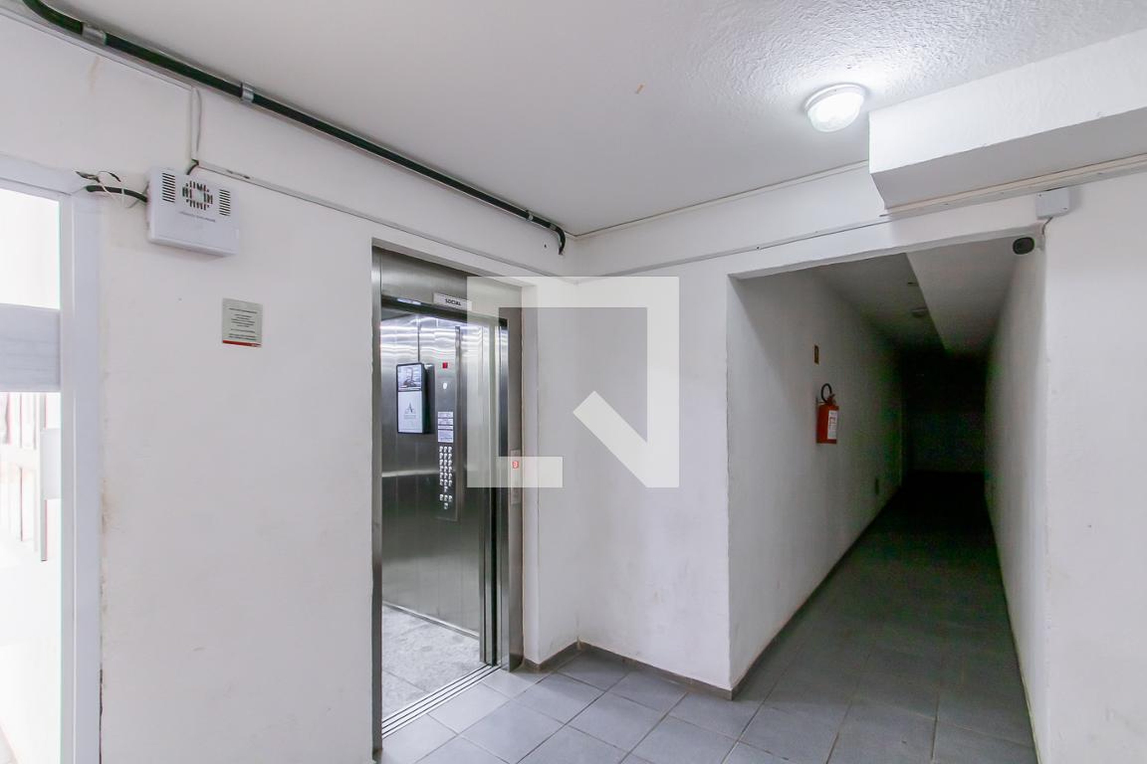 Elevador - Edifício Verona