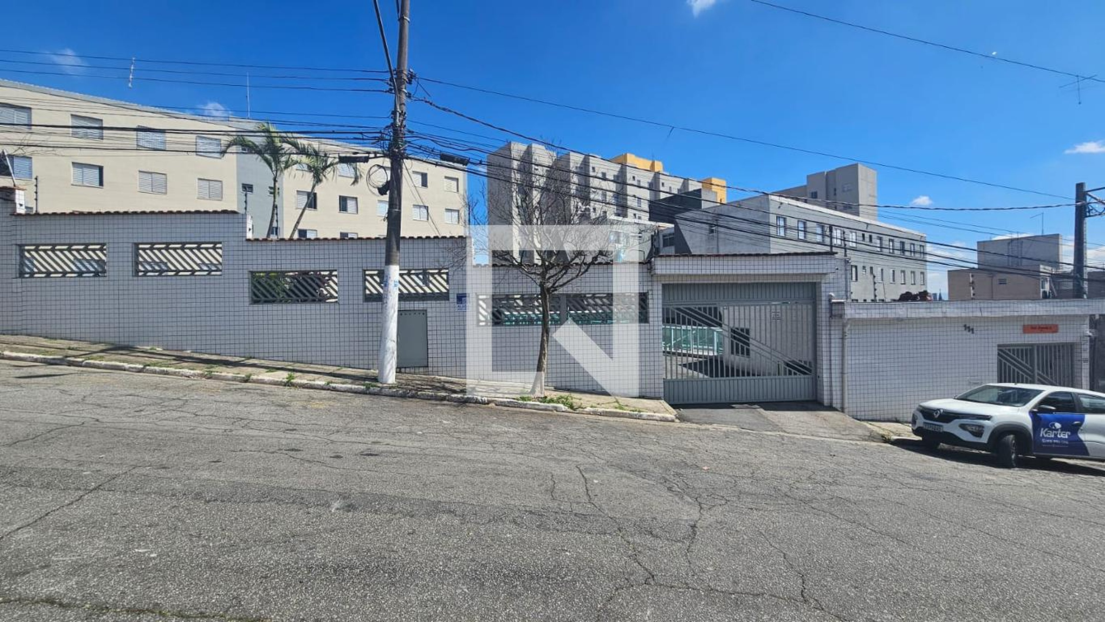 Fachada Condomínio em Rua Davi Banderali, 111