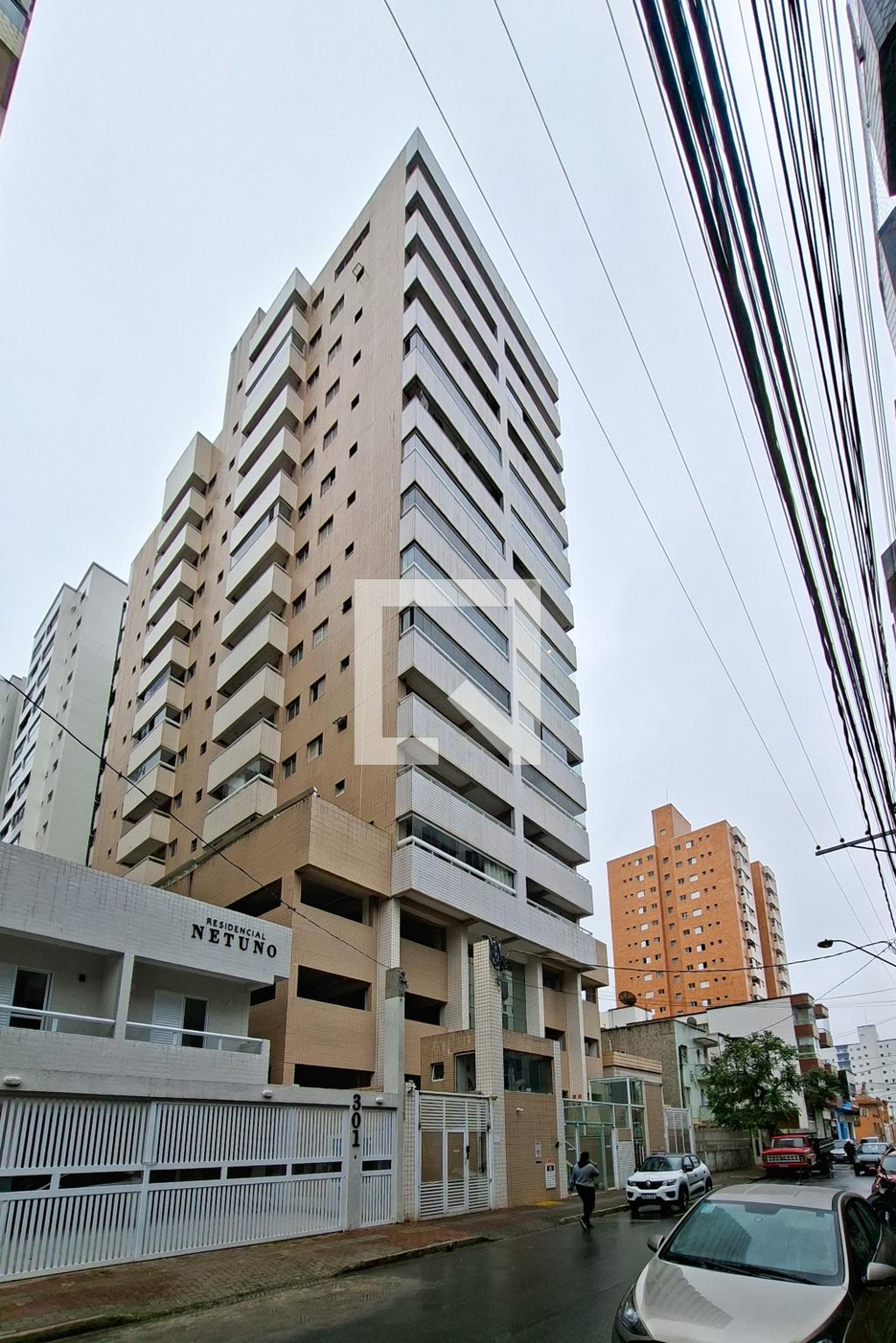 Fachada do Prédio Condomínio em Rua Oceânica Amábile, 313