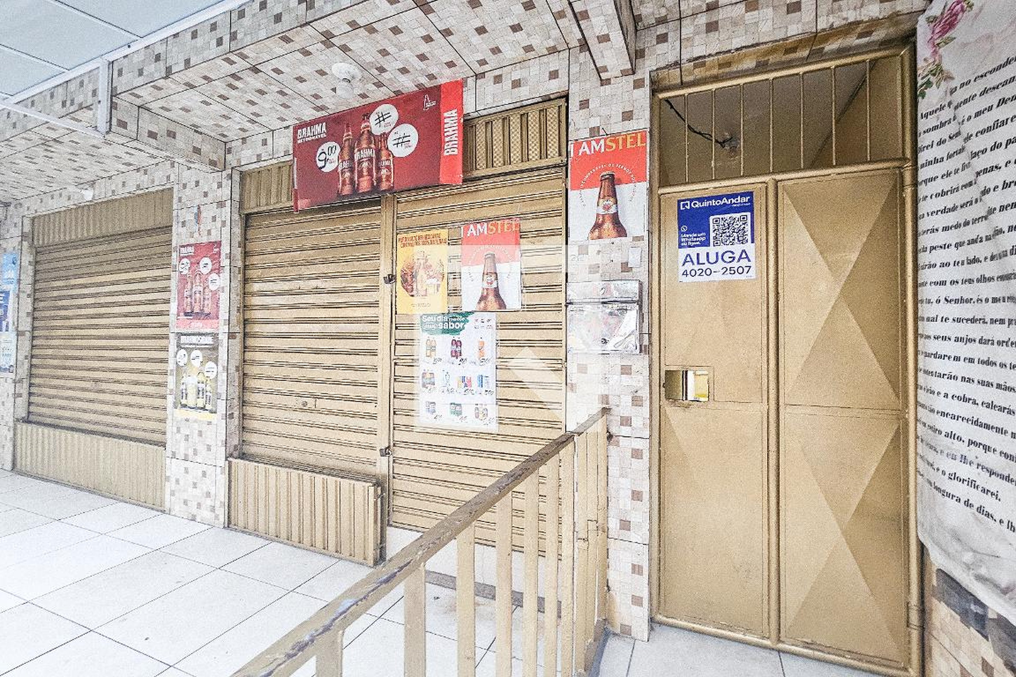 Fachada Condomínio em Rua Monsenhor Rubéns Mesquita, 12