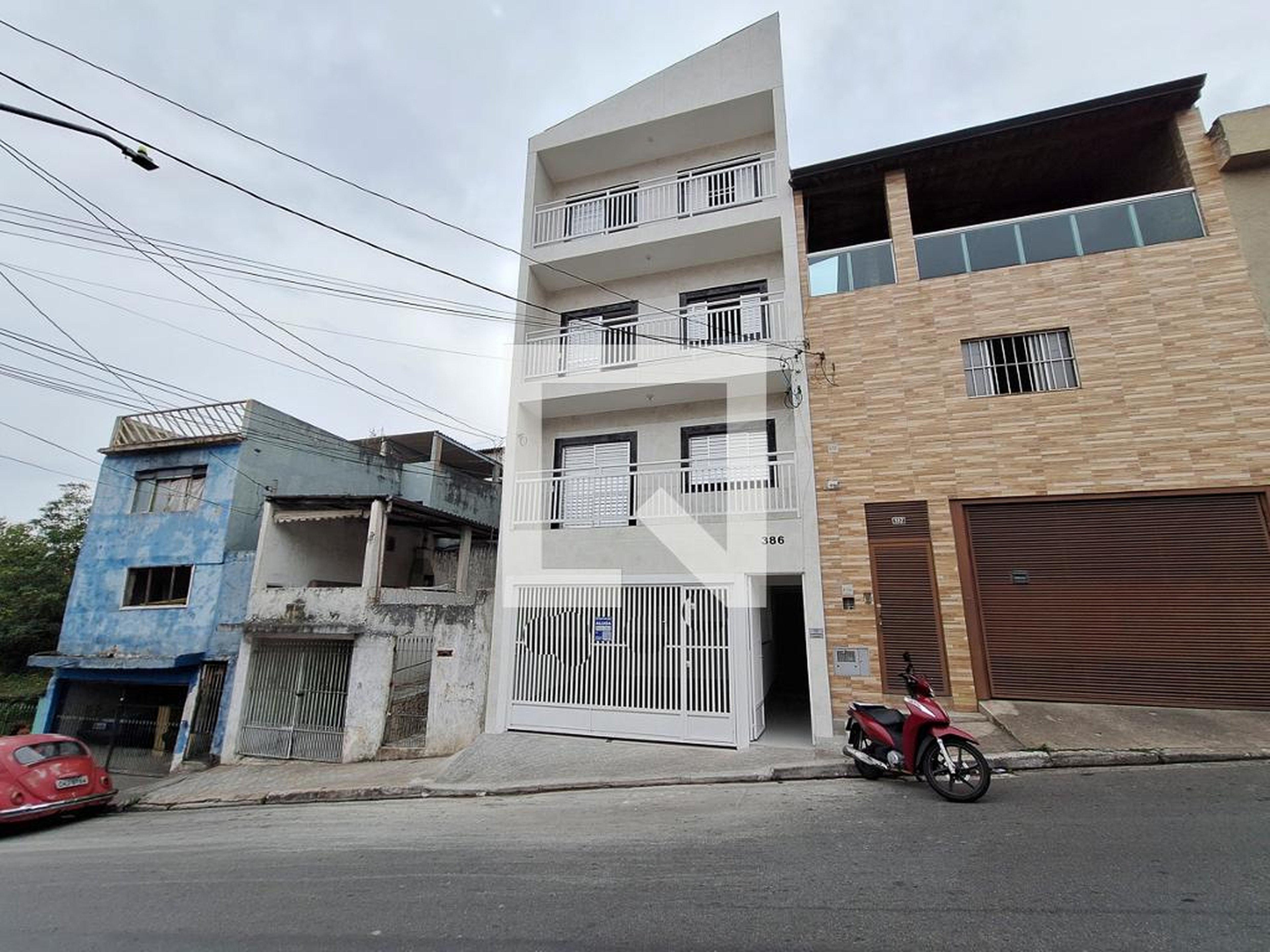 Fachada Condomínio em Rua Said Saad, 386