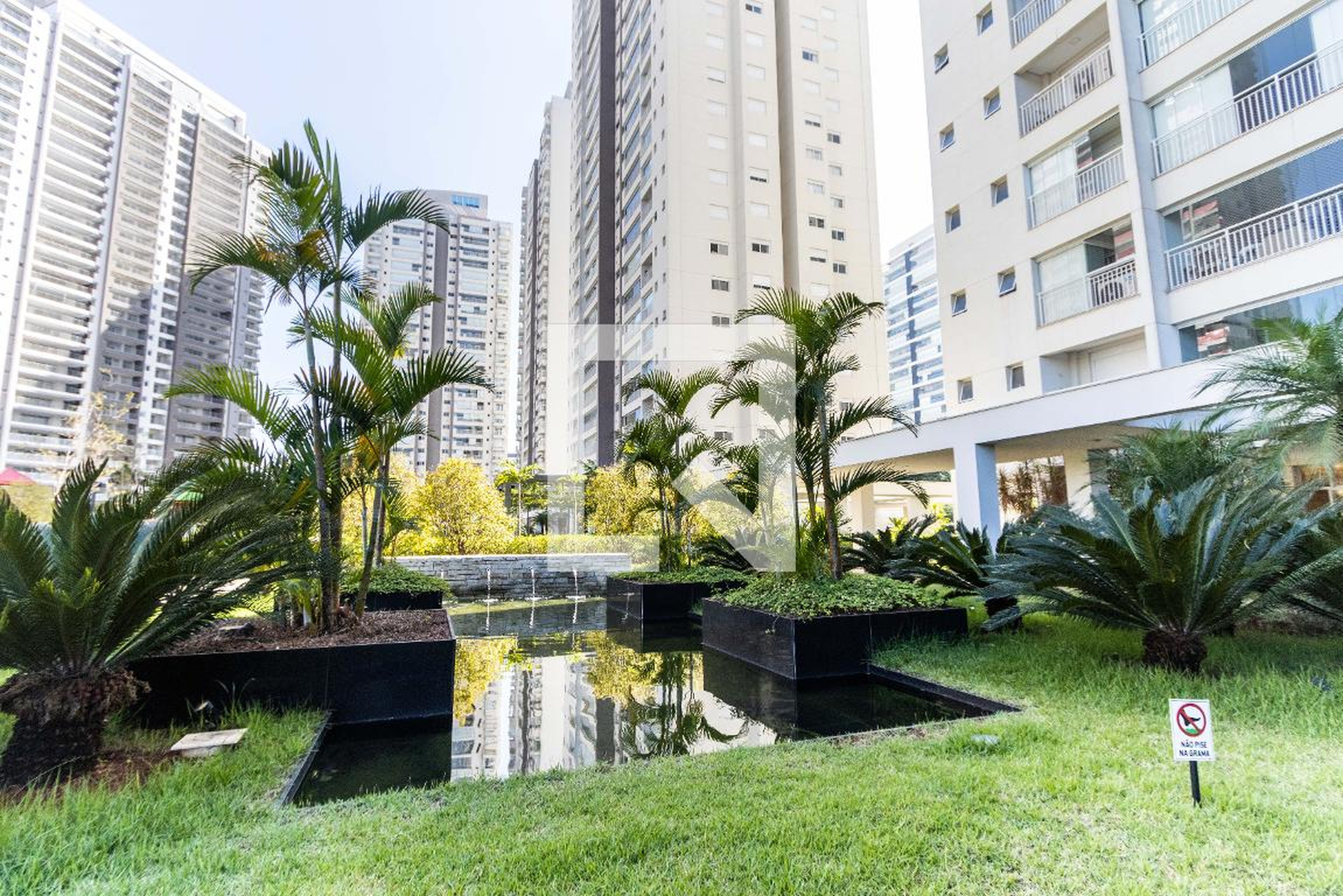 Fachada do Condomínio Condomínio Caminhos da Lapa -  Jerivás