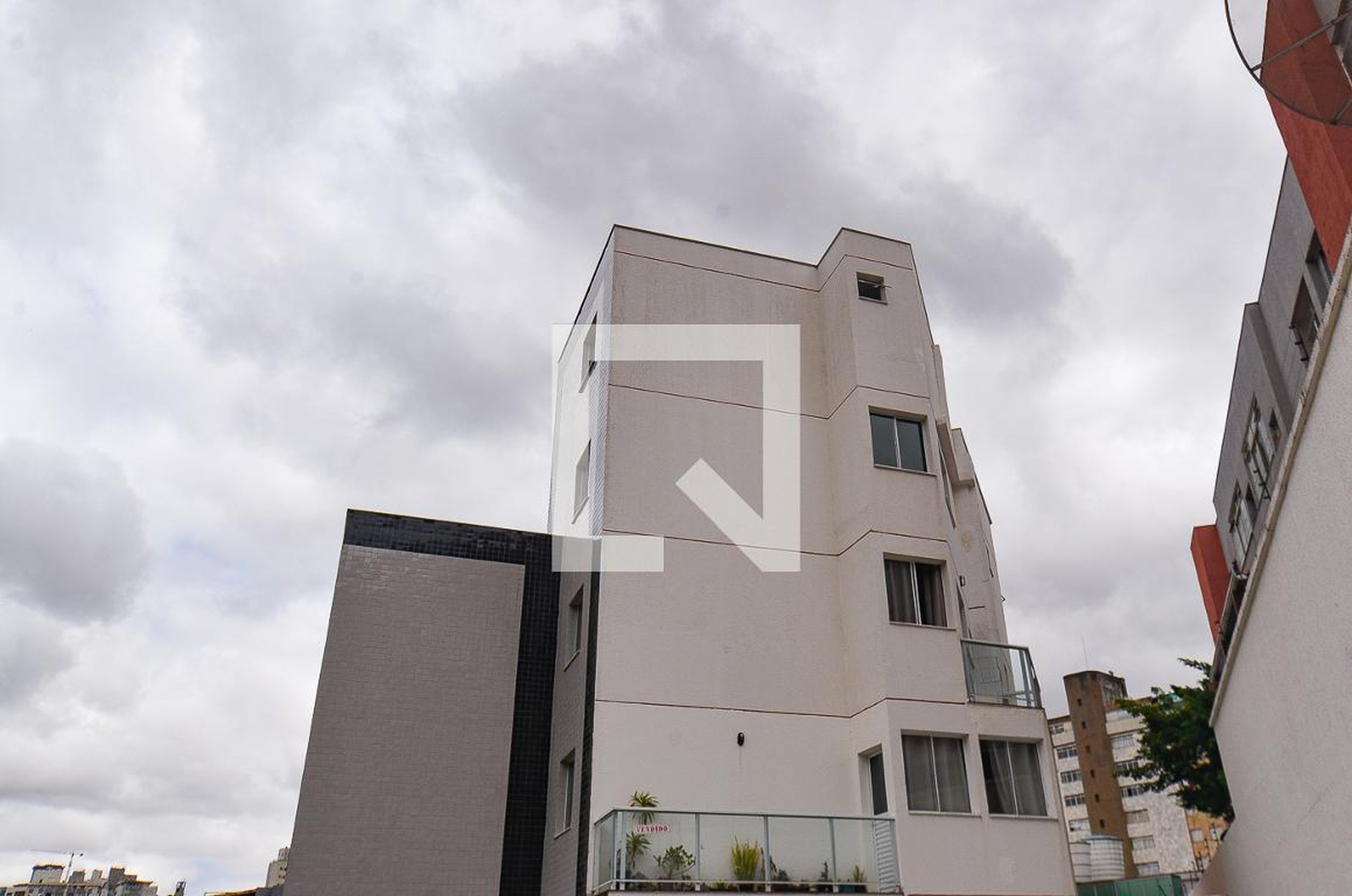 Fachada Condomínio Copérnico Pinto Coelho 291