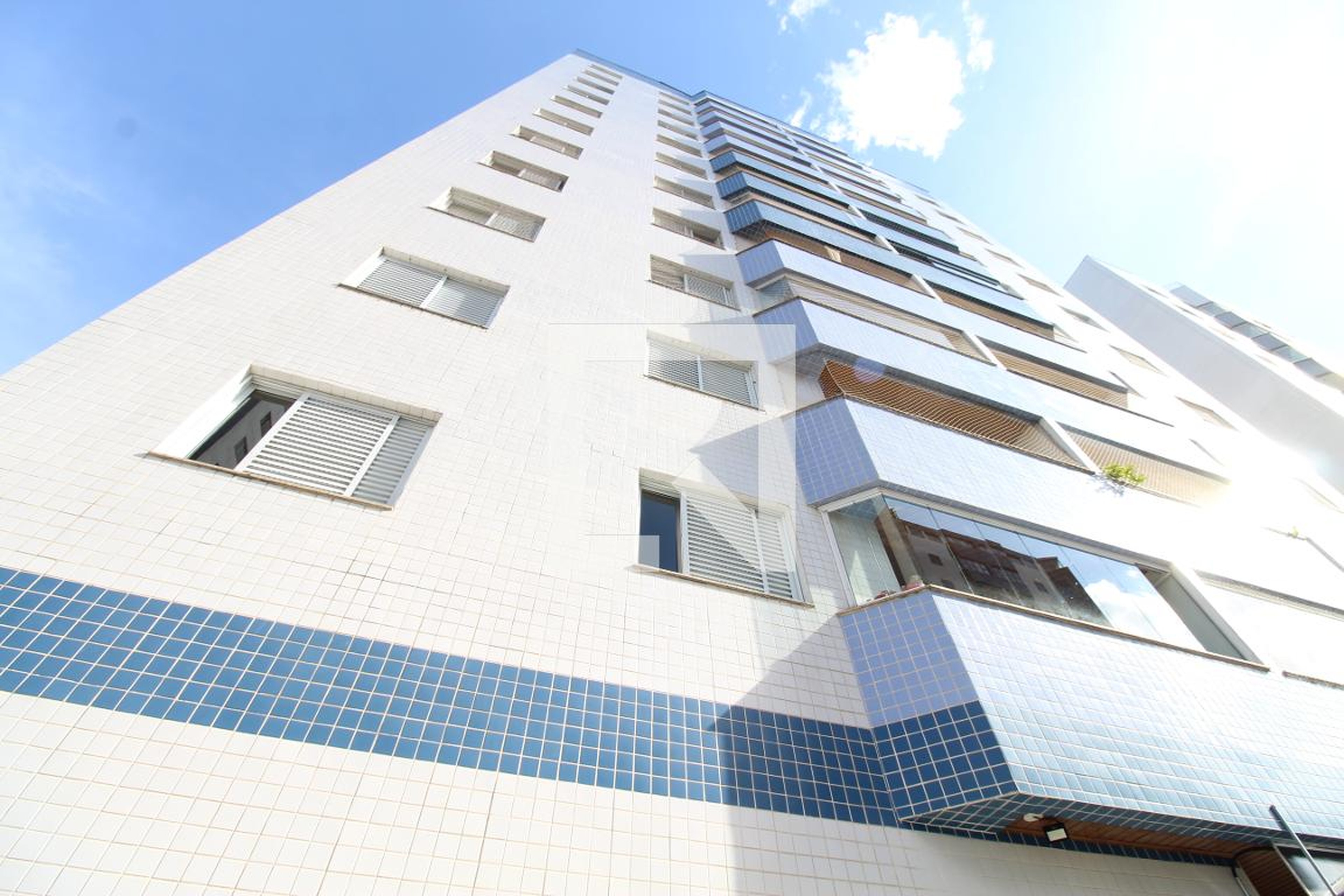 Fachada do Prédio Condomínio Ilha Bela