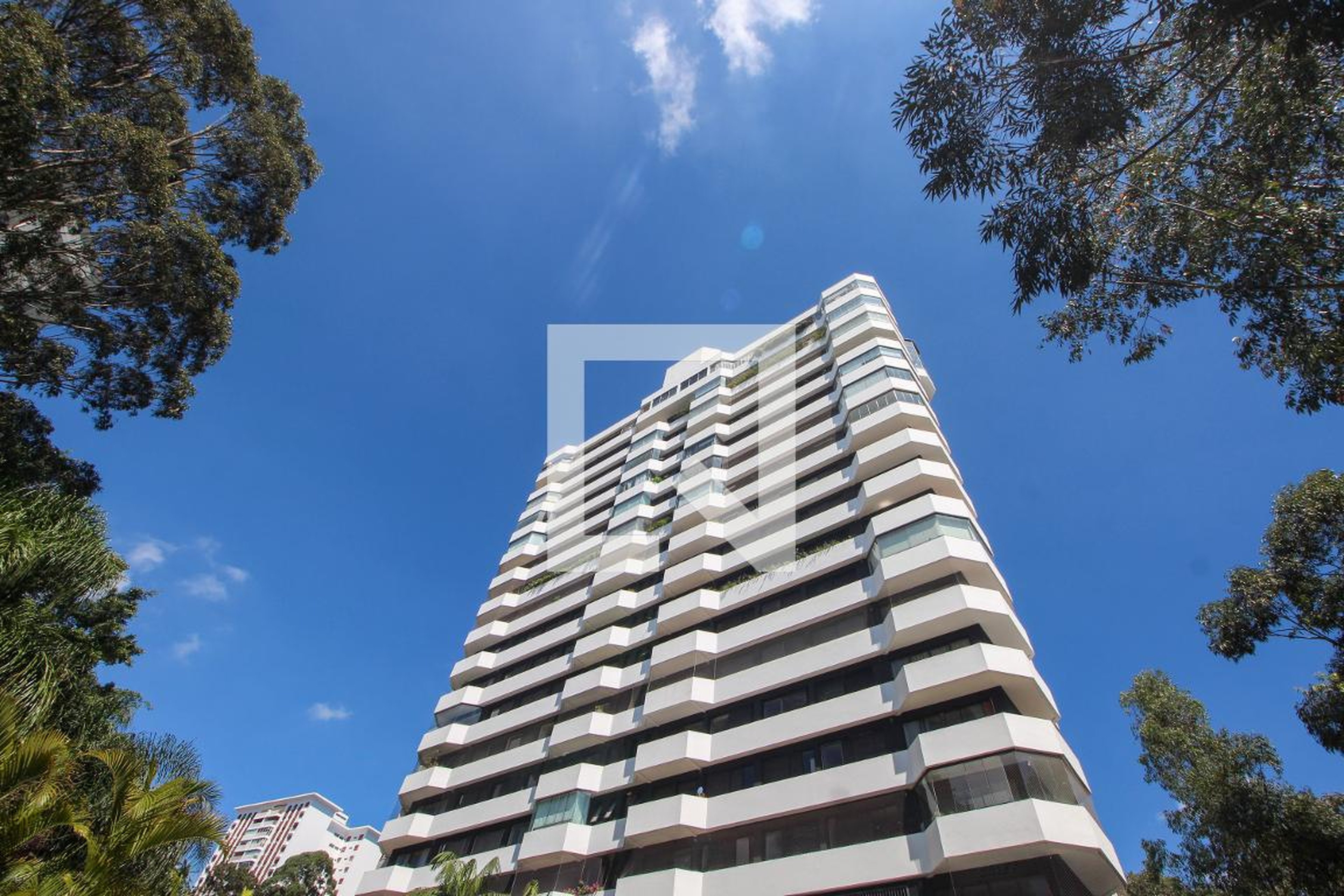 Fachada Edifício Golden Garden