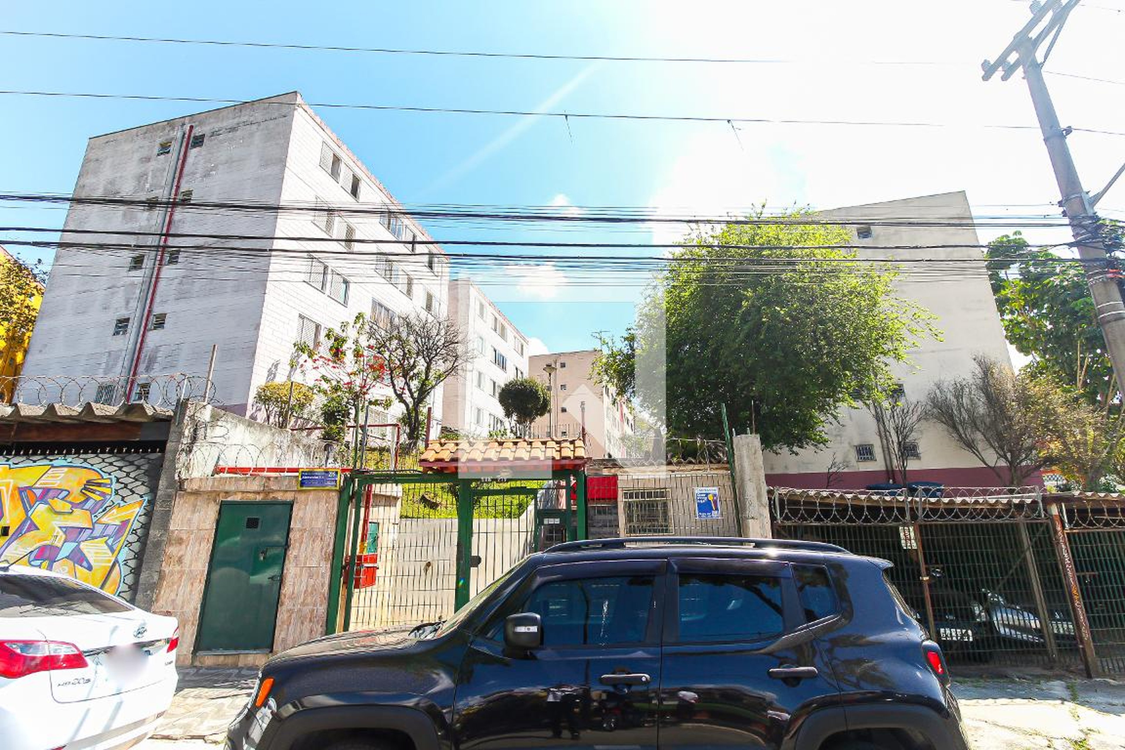 Fachada Condomínio Conjunto Alamandas Iia