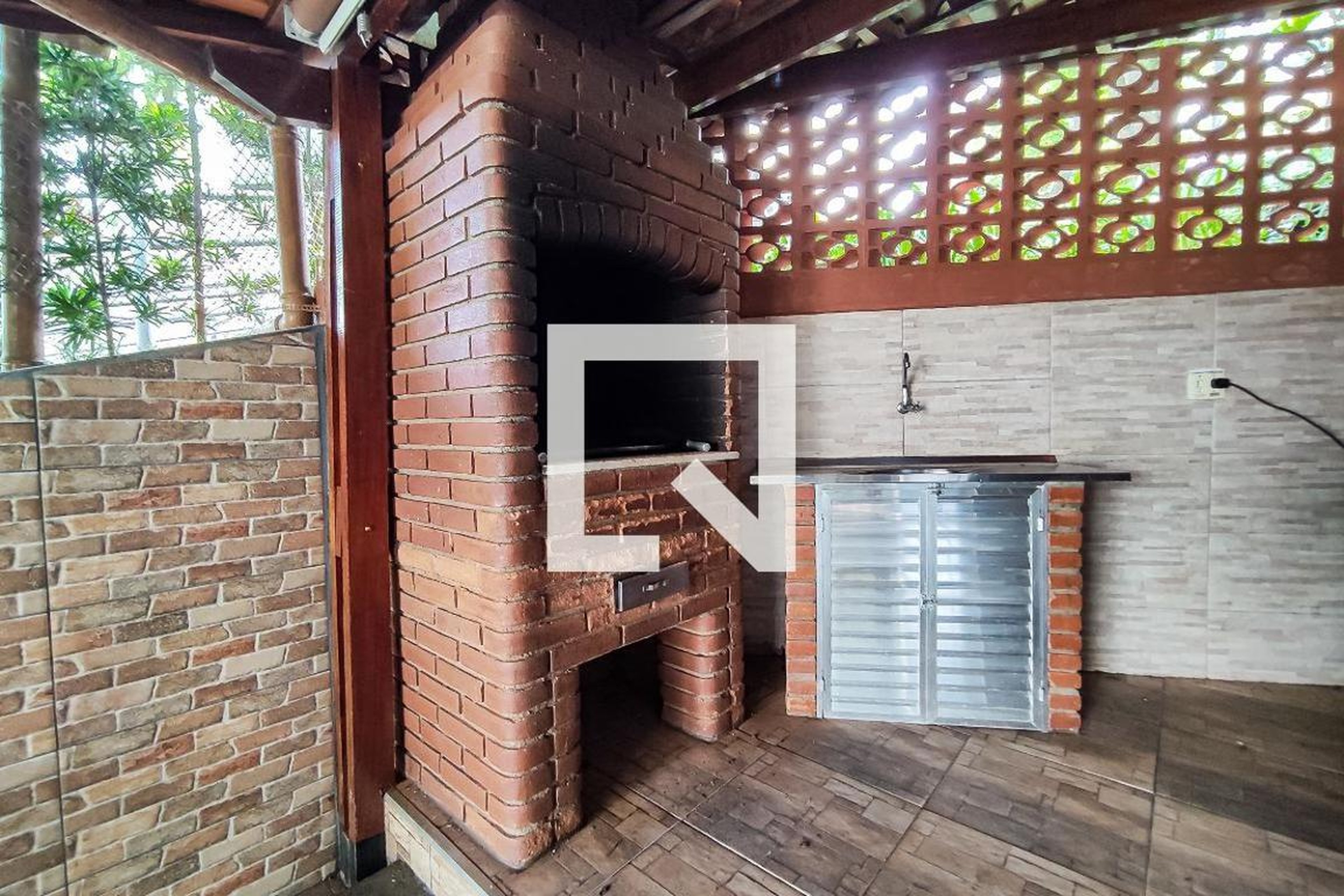 Churrasqueira - Engenheiro Armando Arruda Pereira II