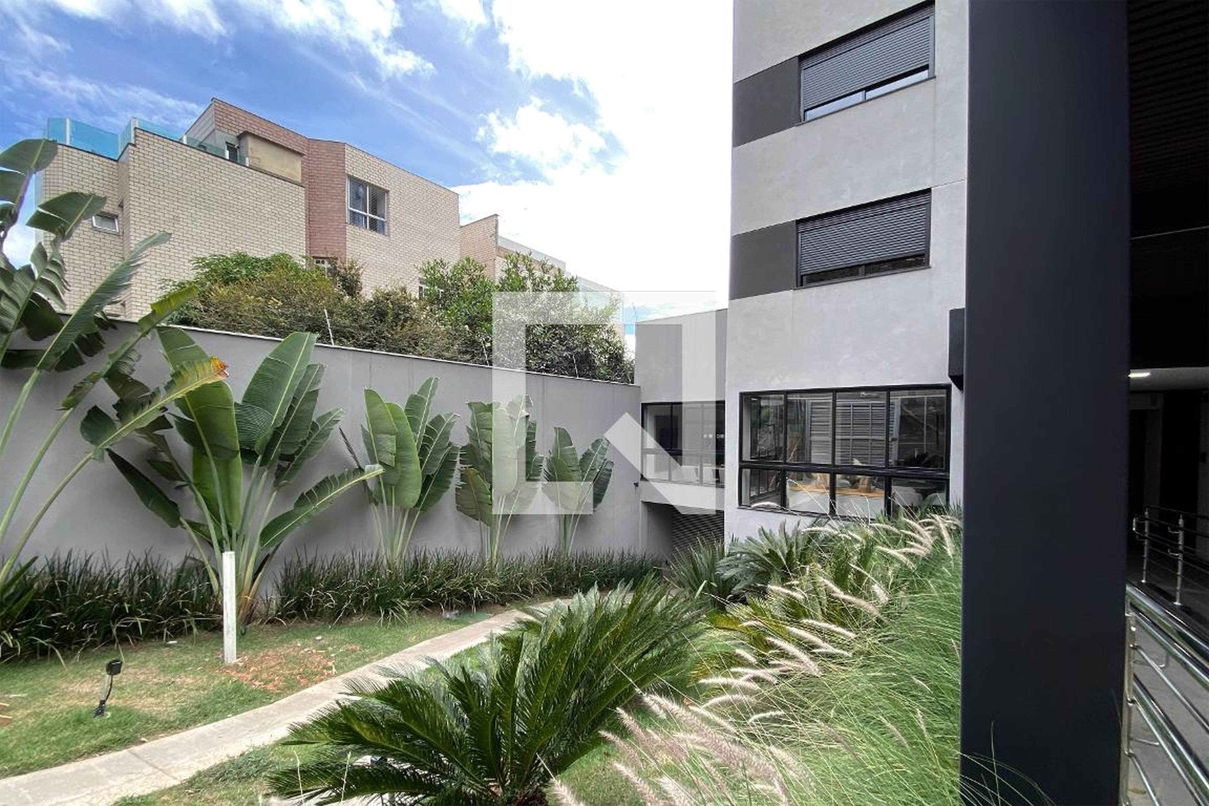 Entrada - Edifício Iko